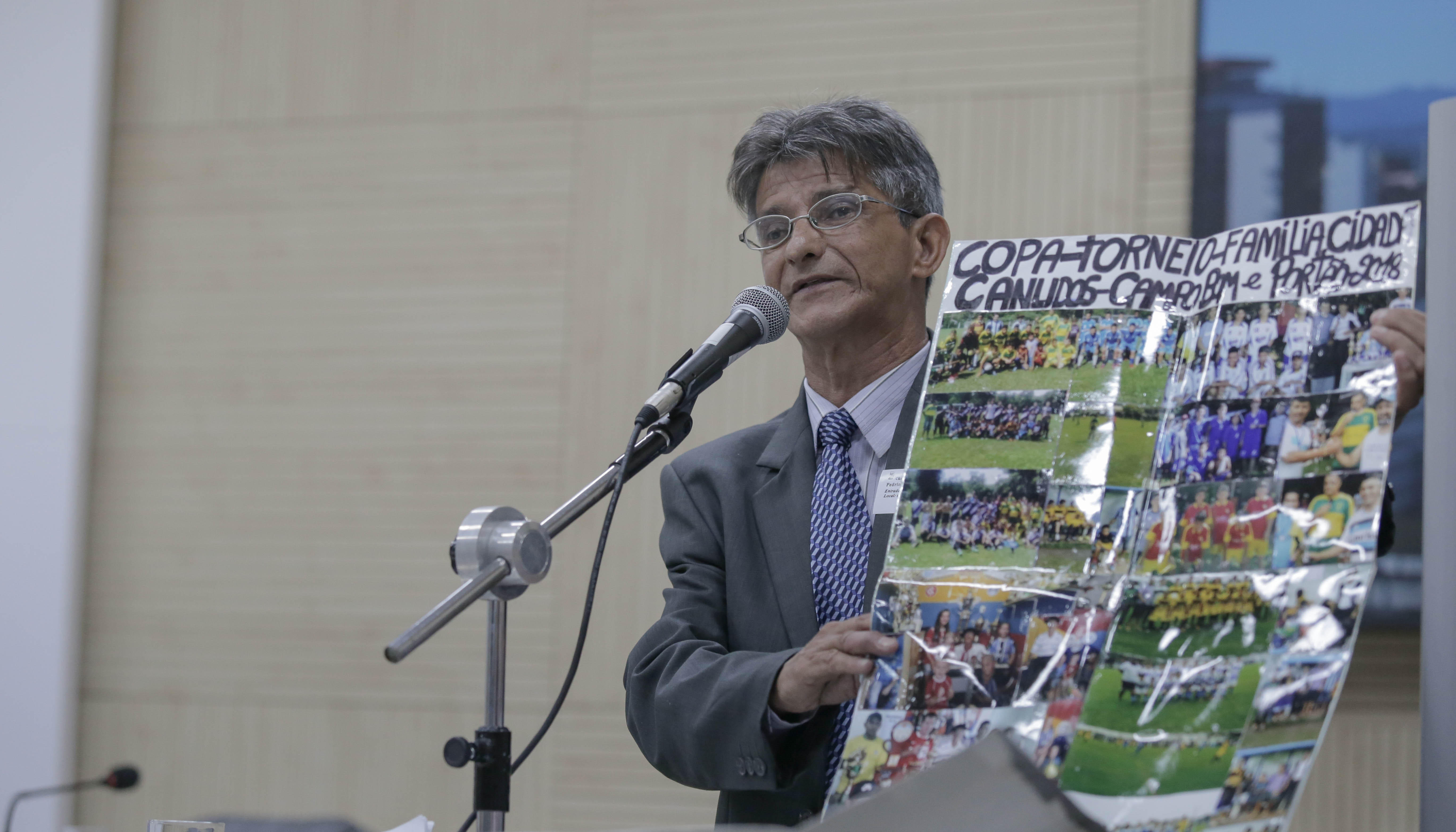 Líder comunitário defende abertura de rua no bairro Canudos