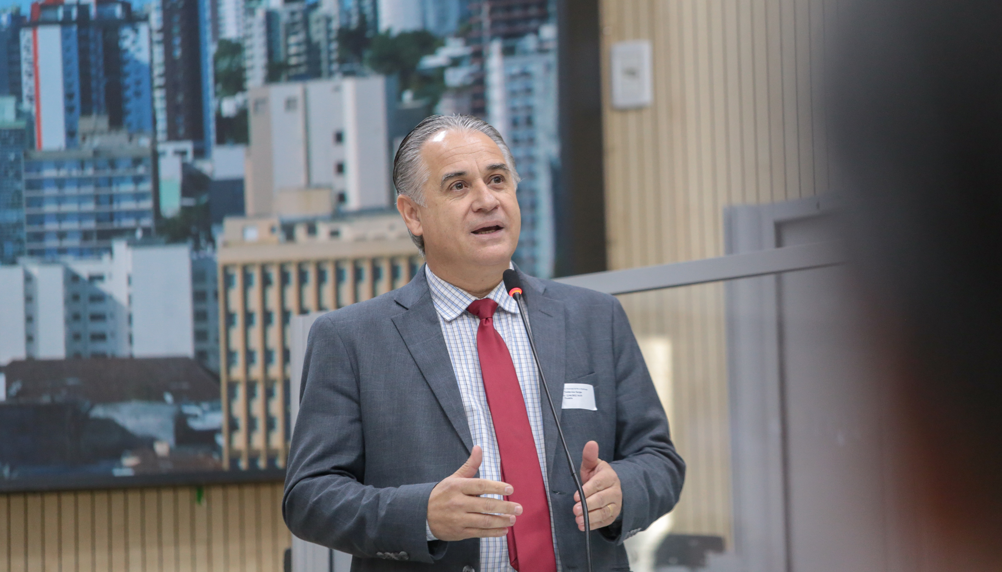 Roque Serpa destaca trabalho das comunidades terapêuticas no combate à drogadição