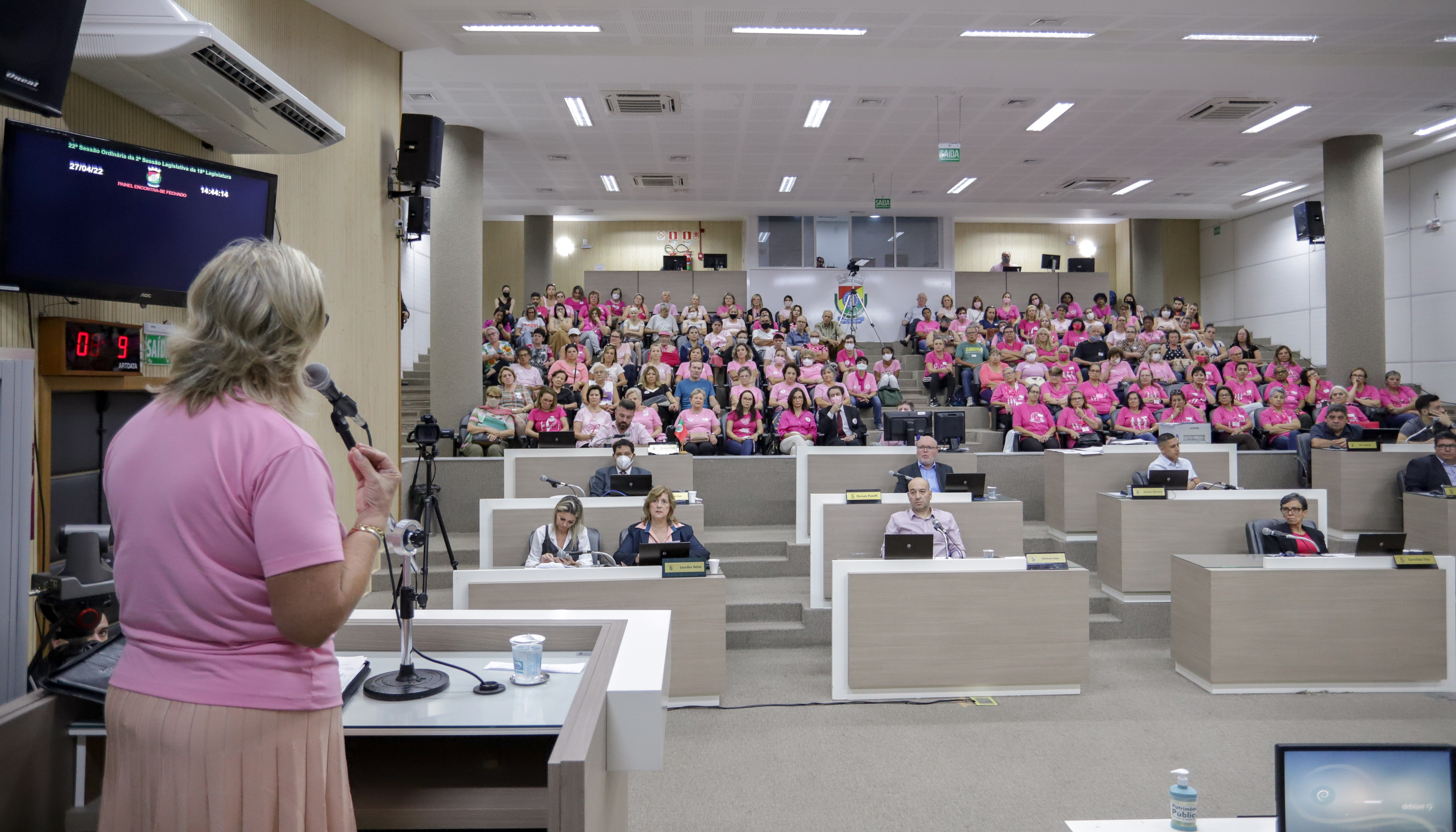 Liga Feminina de Combate ao Câncer deve retornar à tribuna da Câmara no dia 10