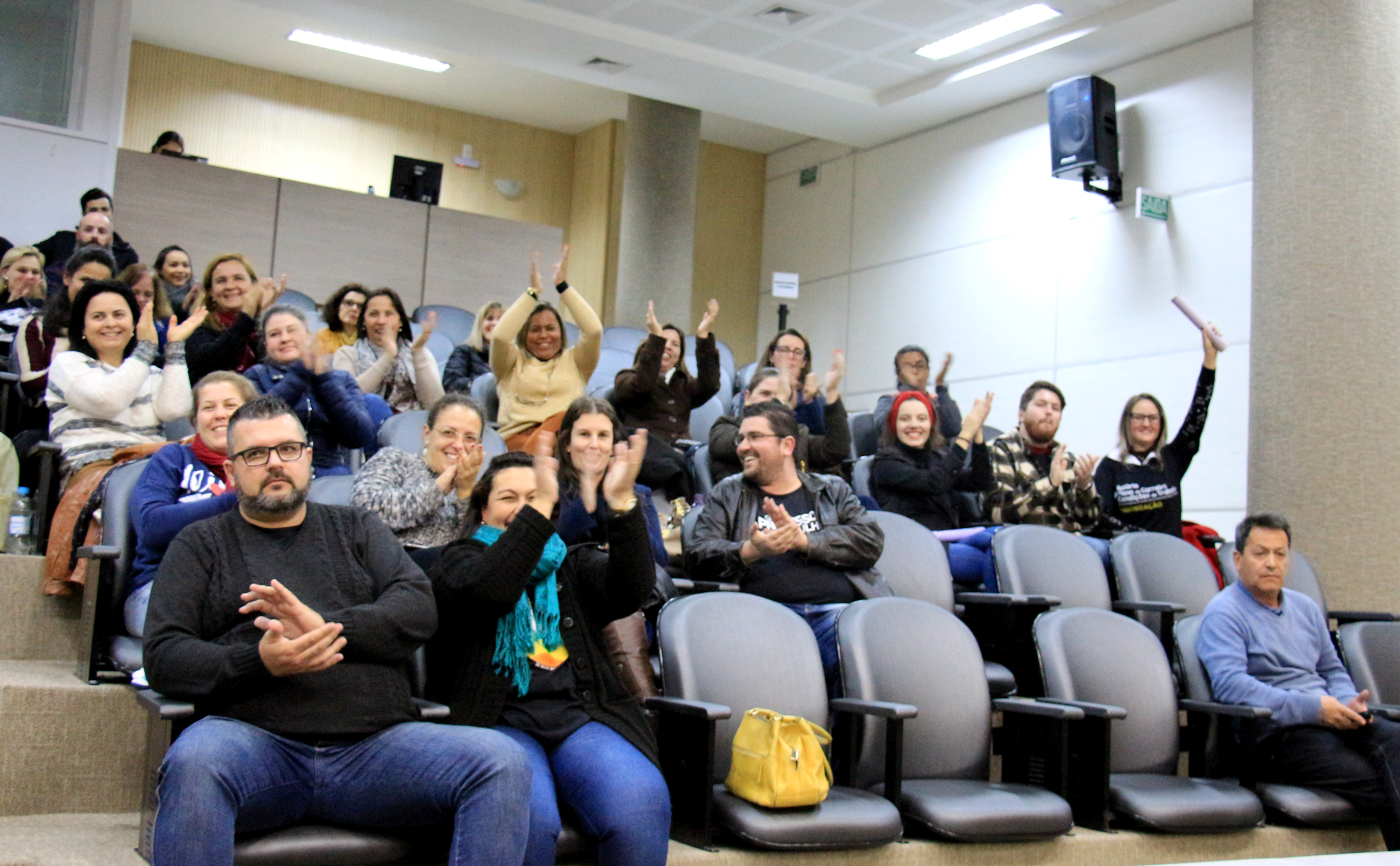 Magistério tem aprovada reclassificação no Plano de Carreira