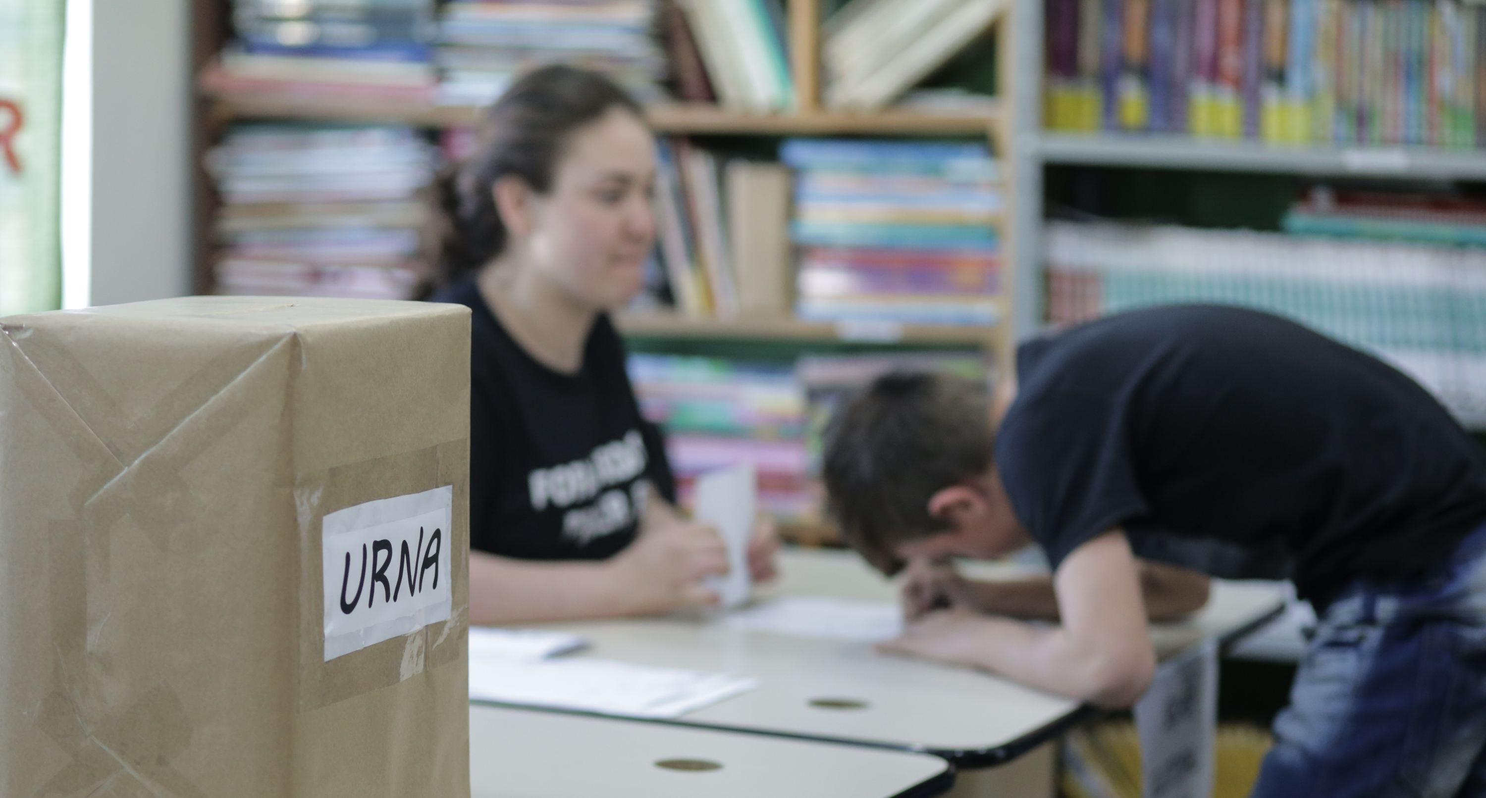 Mais duas escolas realizam eleições dos vereadores mirins