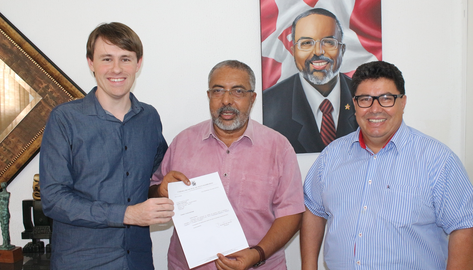 Mesa Diretora da Câmara convida senador Paim para abertura de Oficina Interlegis