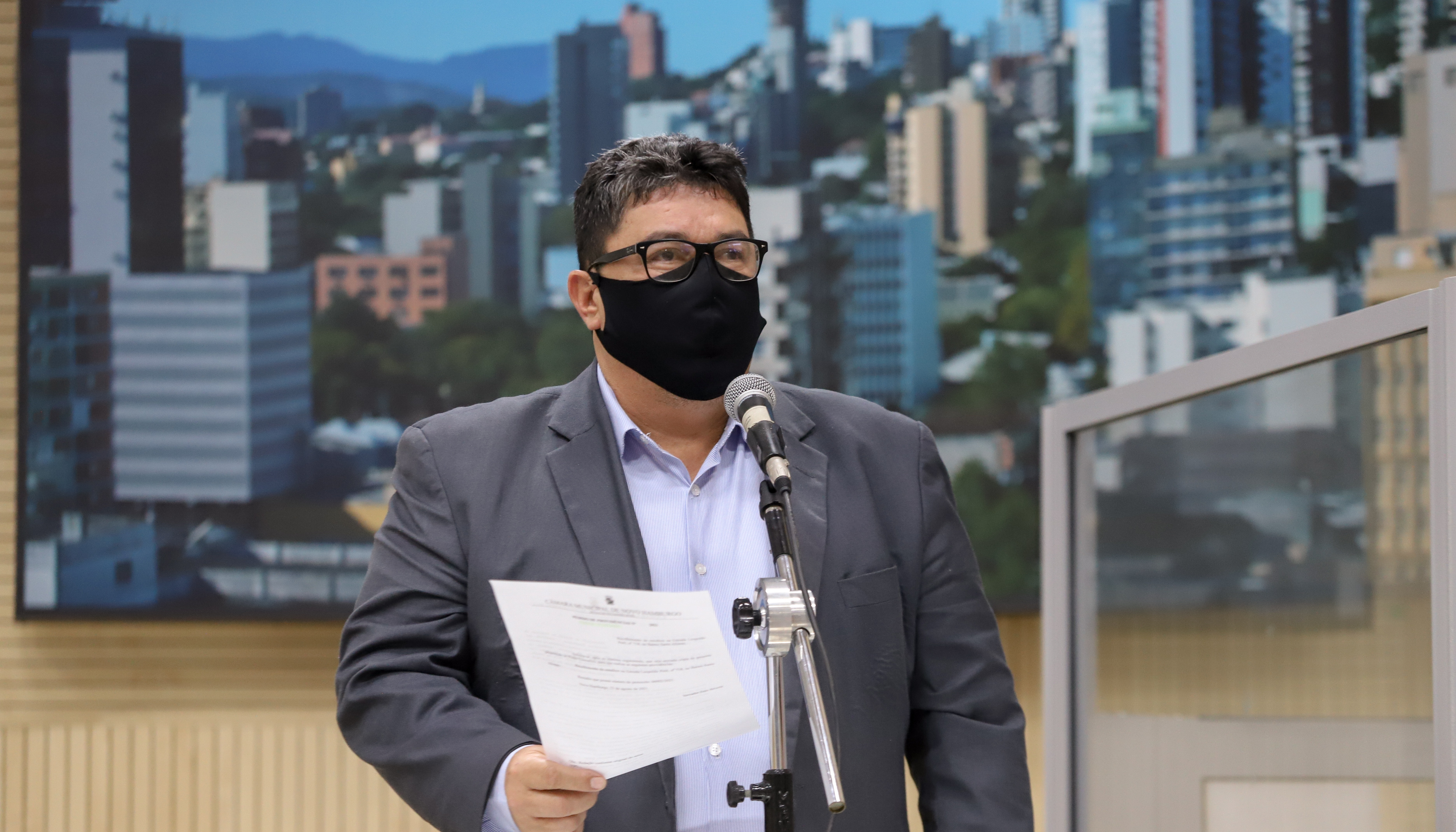 Moção critica aprovação de medida provisória que promove minirreforma trabalhista