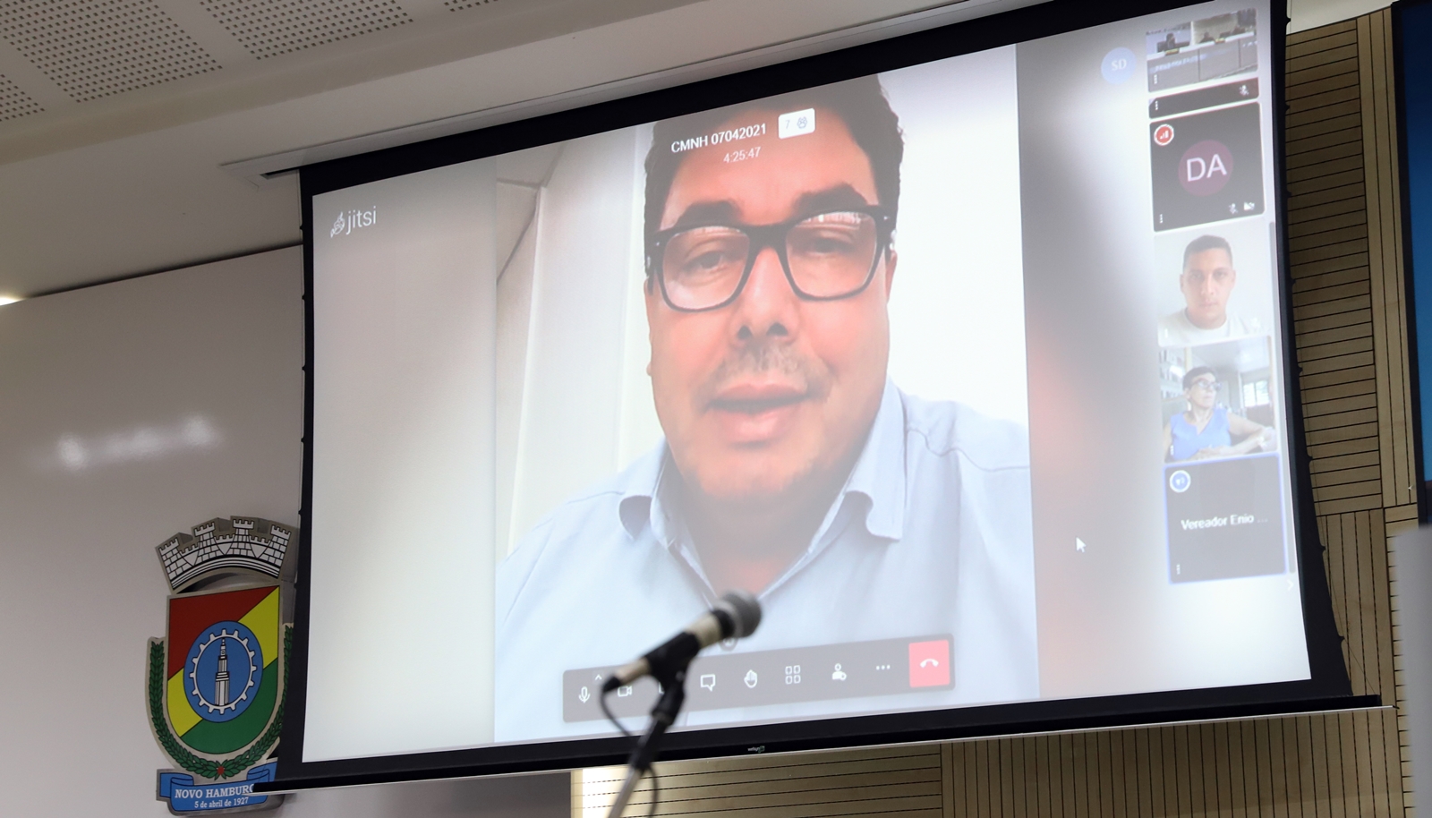 Moção critica processo de privatização da Corsan