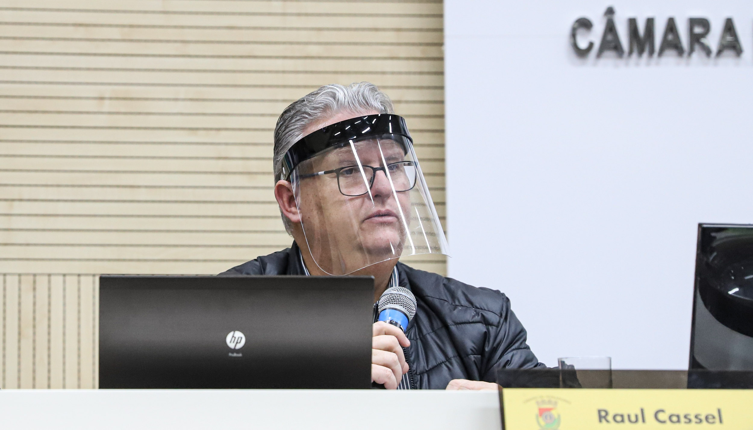 Moção de apelo pede flexibilização das regras restritivas para o comércio e serviços em Novo Hamburgo 