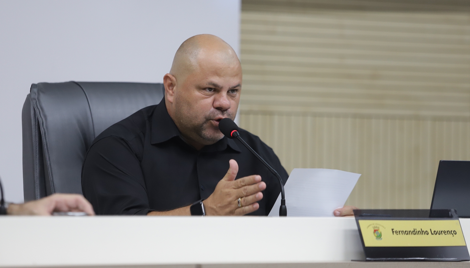 Moção destaca participação de lutador da cidade em mundial de muaythai