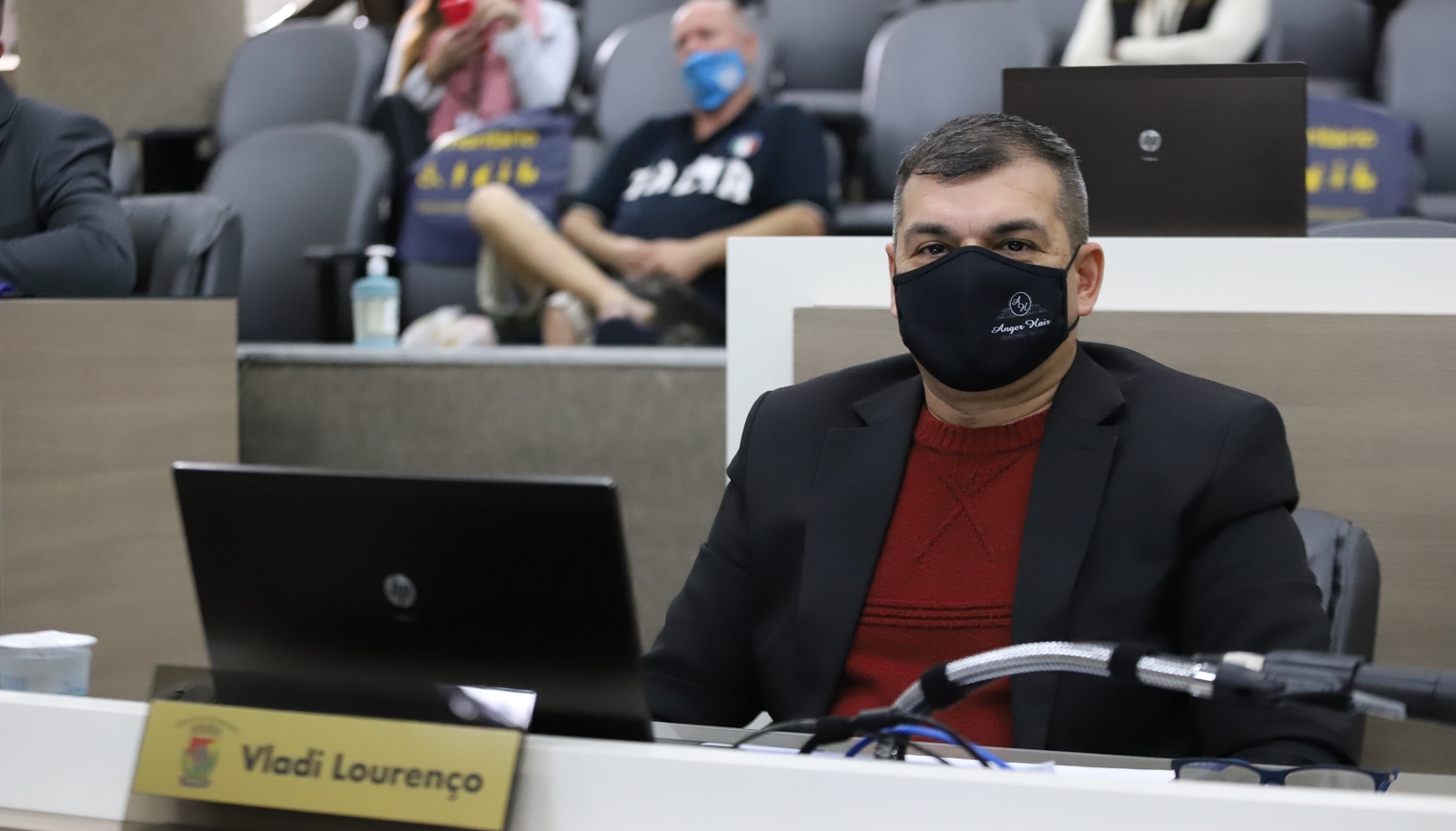 Moção enaltece proposta que reduz para um ano subsídio pago a ex-governadores