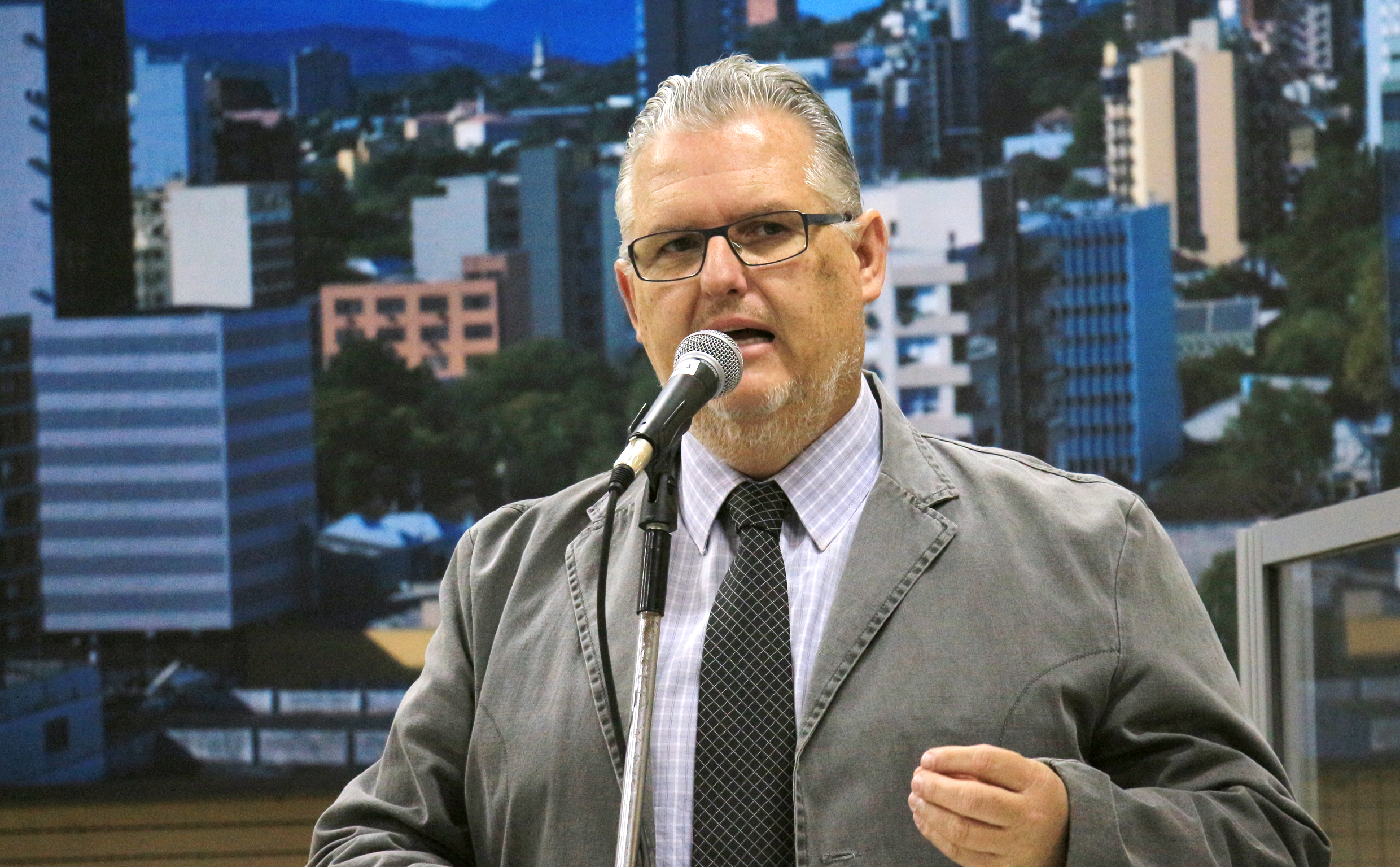 Moção manifesta aplauso pelo avanço da legislação na prevenção e combate a incêndio e desastres 