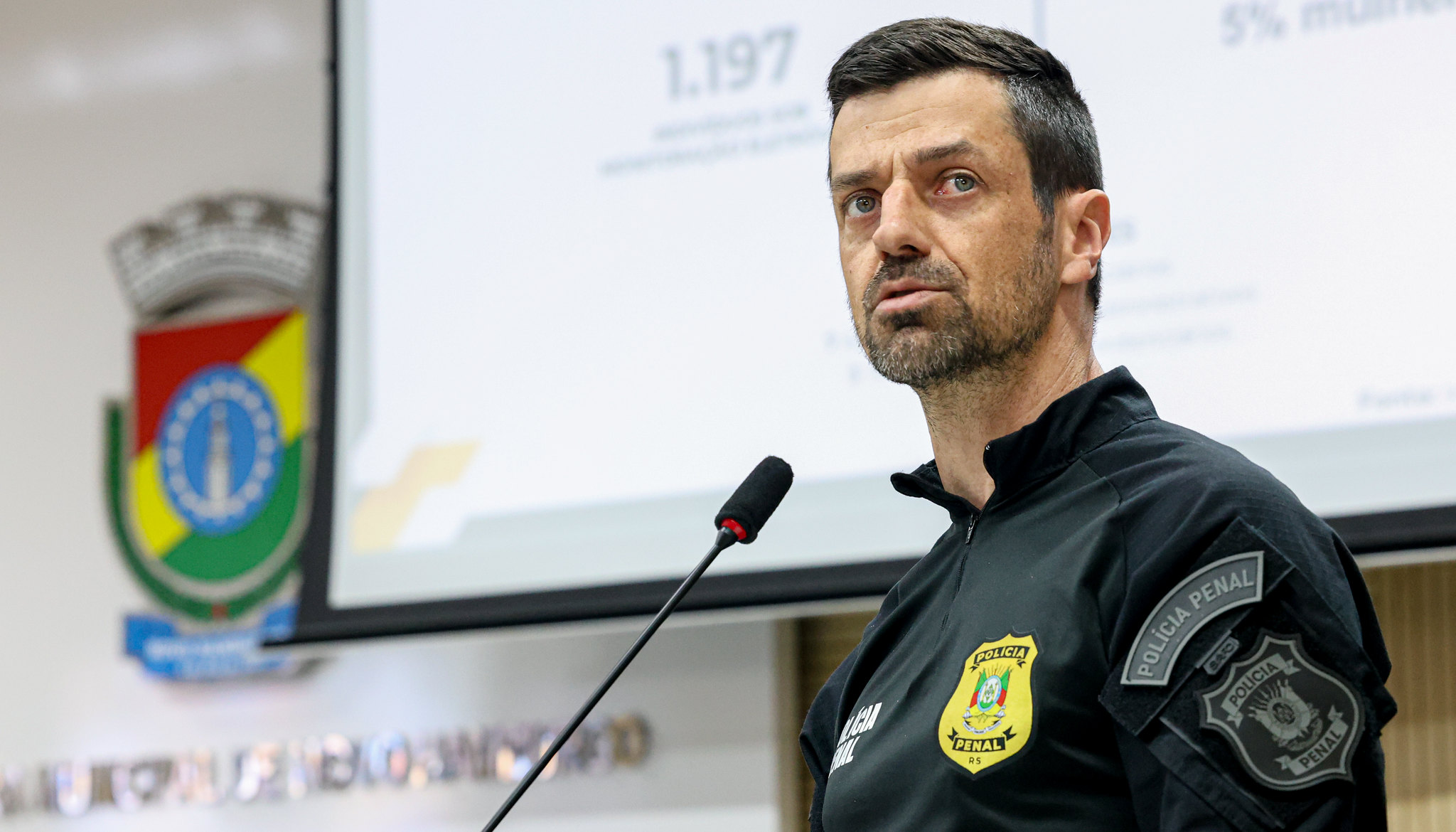 Monitoração eletrônica cresce e ajuda a reduzir massa carcerária no Estado