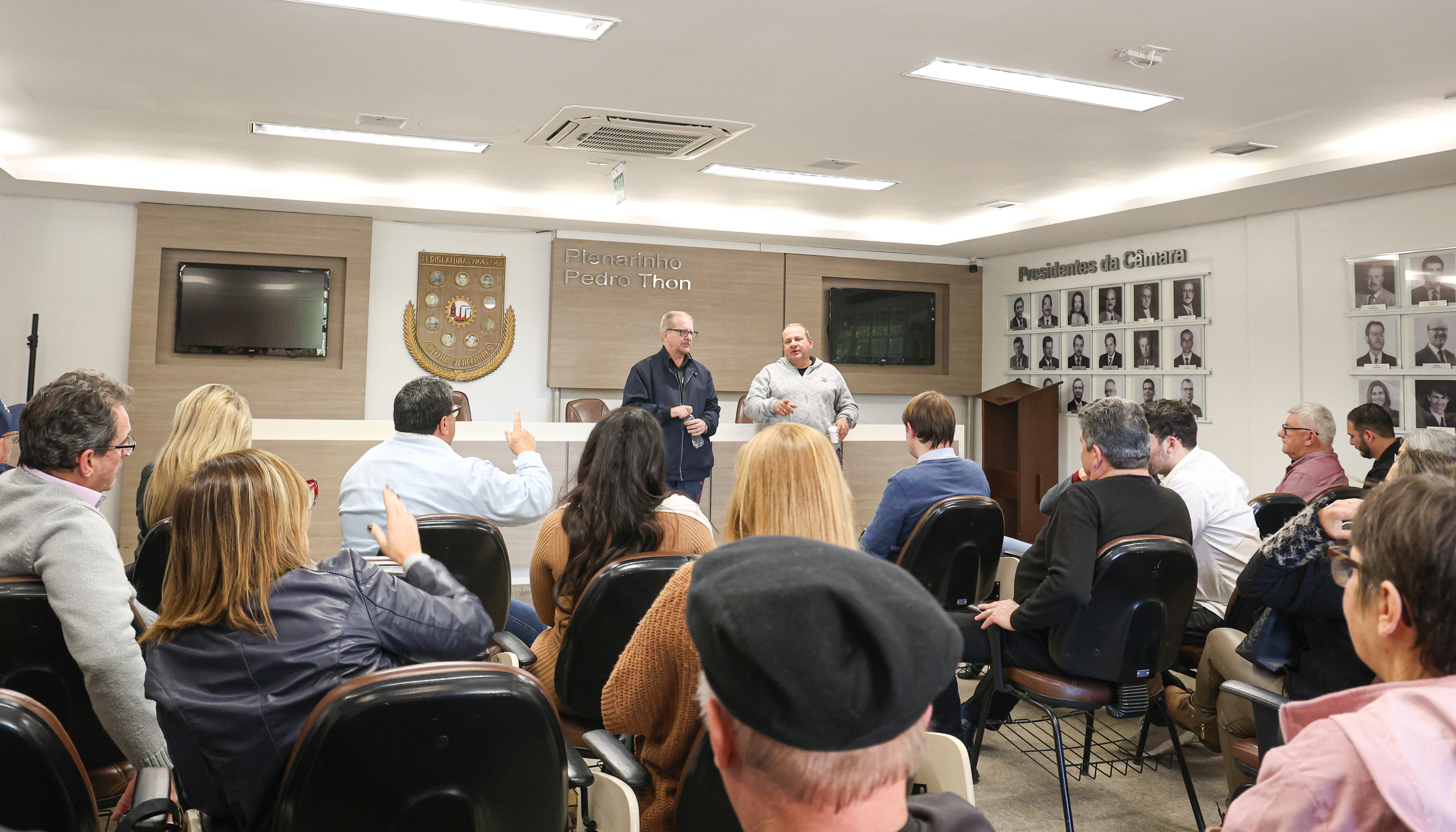 Moradores do Condomínio Vicente Kielling pedem revisão do enquadramento tarifário junto à Comusa