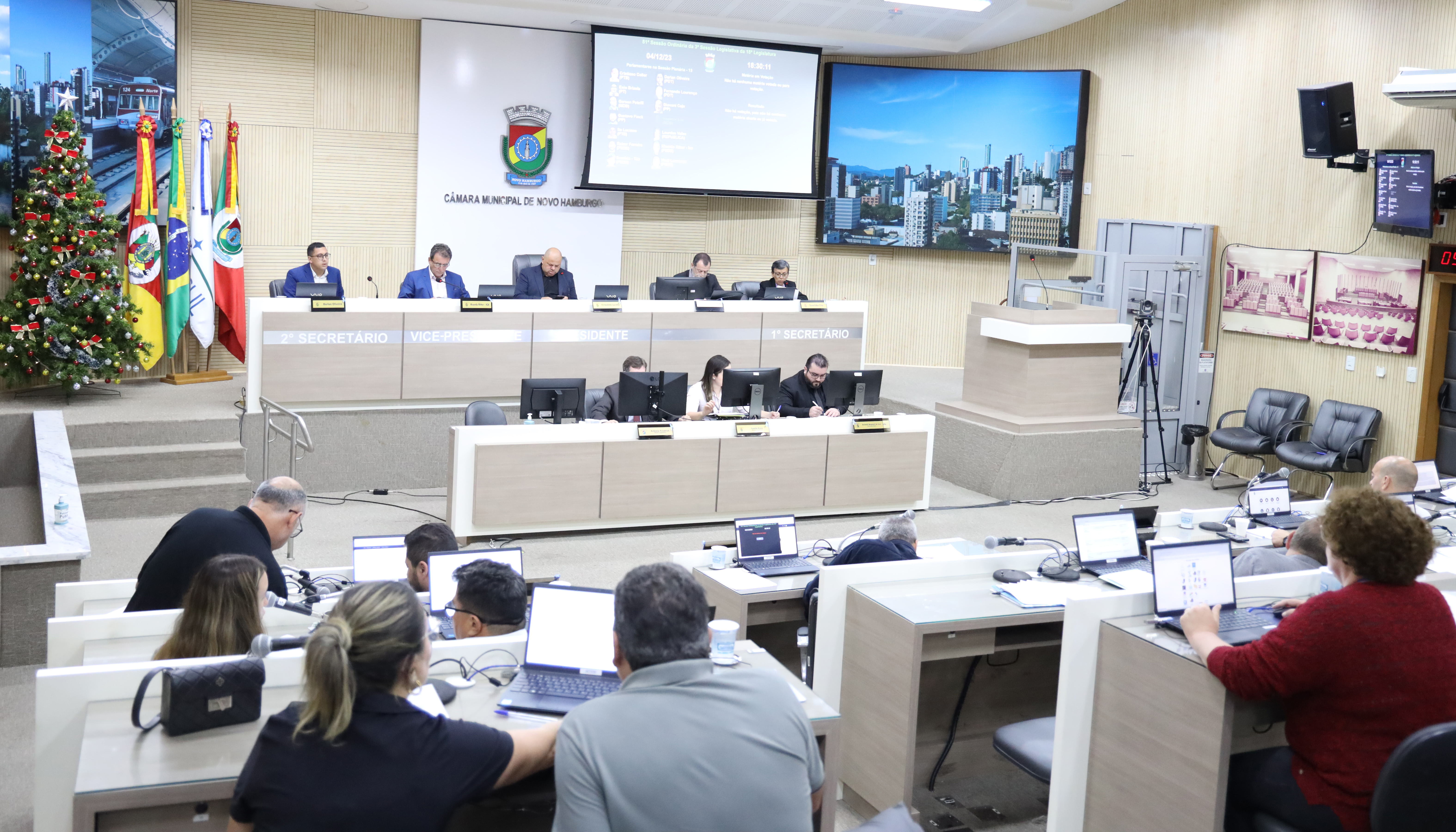 Orçamento de R$ 2 bilhões para o próximo ano é aprovado em primeira votação