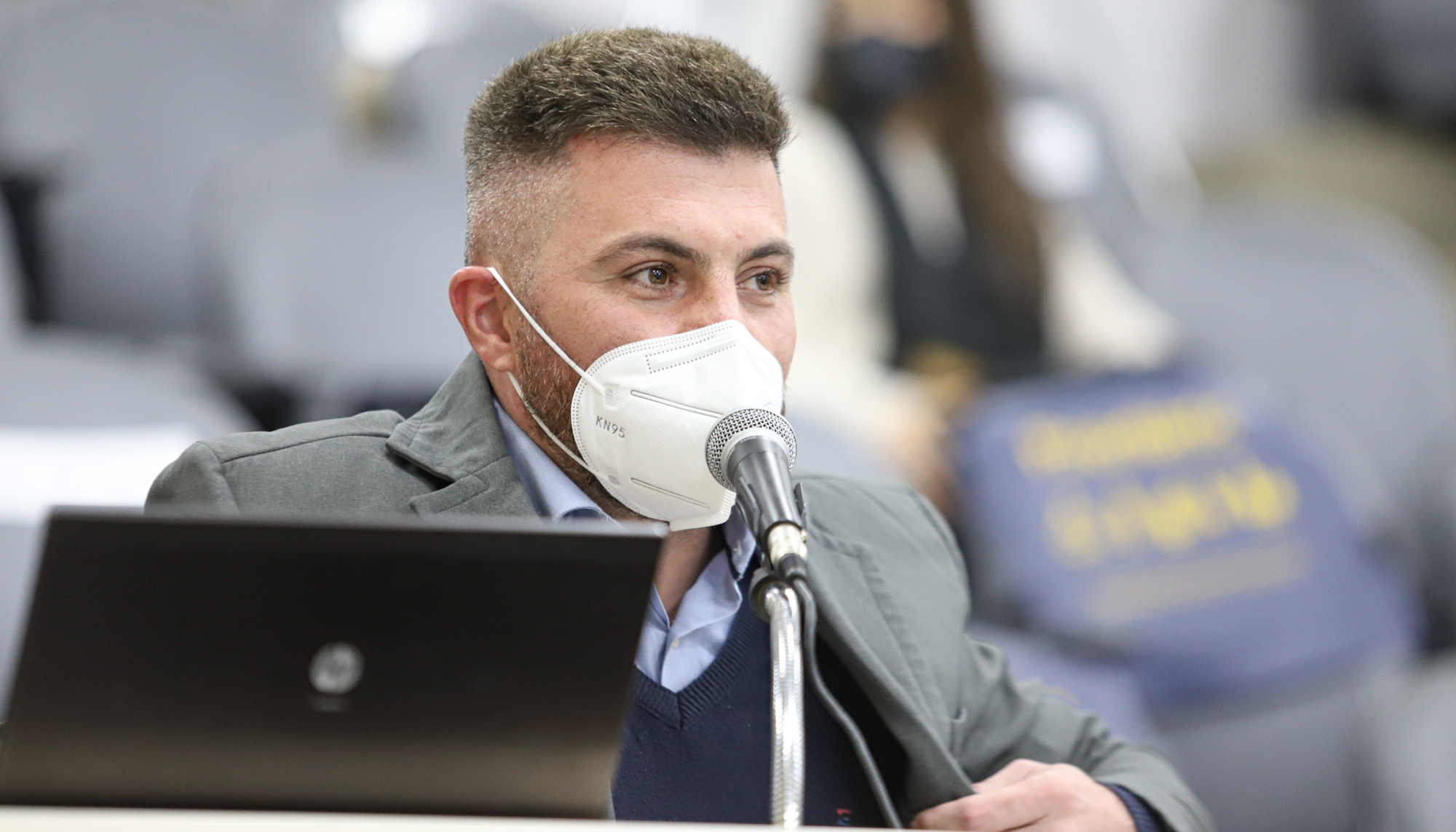 Pedido de vista retira da pauta projeto que cria semana voltada ao combate à obesidade infantil