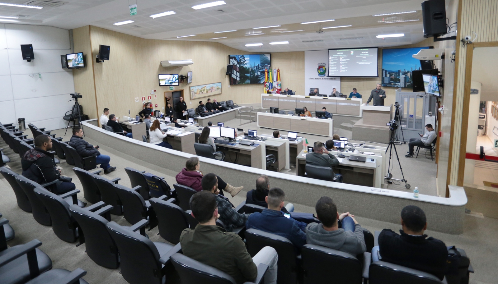 Praça no terreno do antigo Estádio Santa Rosa pode receber nome de Jardim Vila Rosa