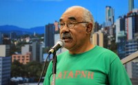 Presidente da Associação dos Trabalhadores Aposentados e Pensionistas fala sobre passagem de ônibus dos idosos