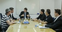 Presidente recebe representantes do grupo virtual Novo Hamburgo