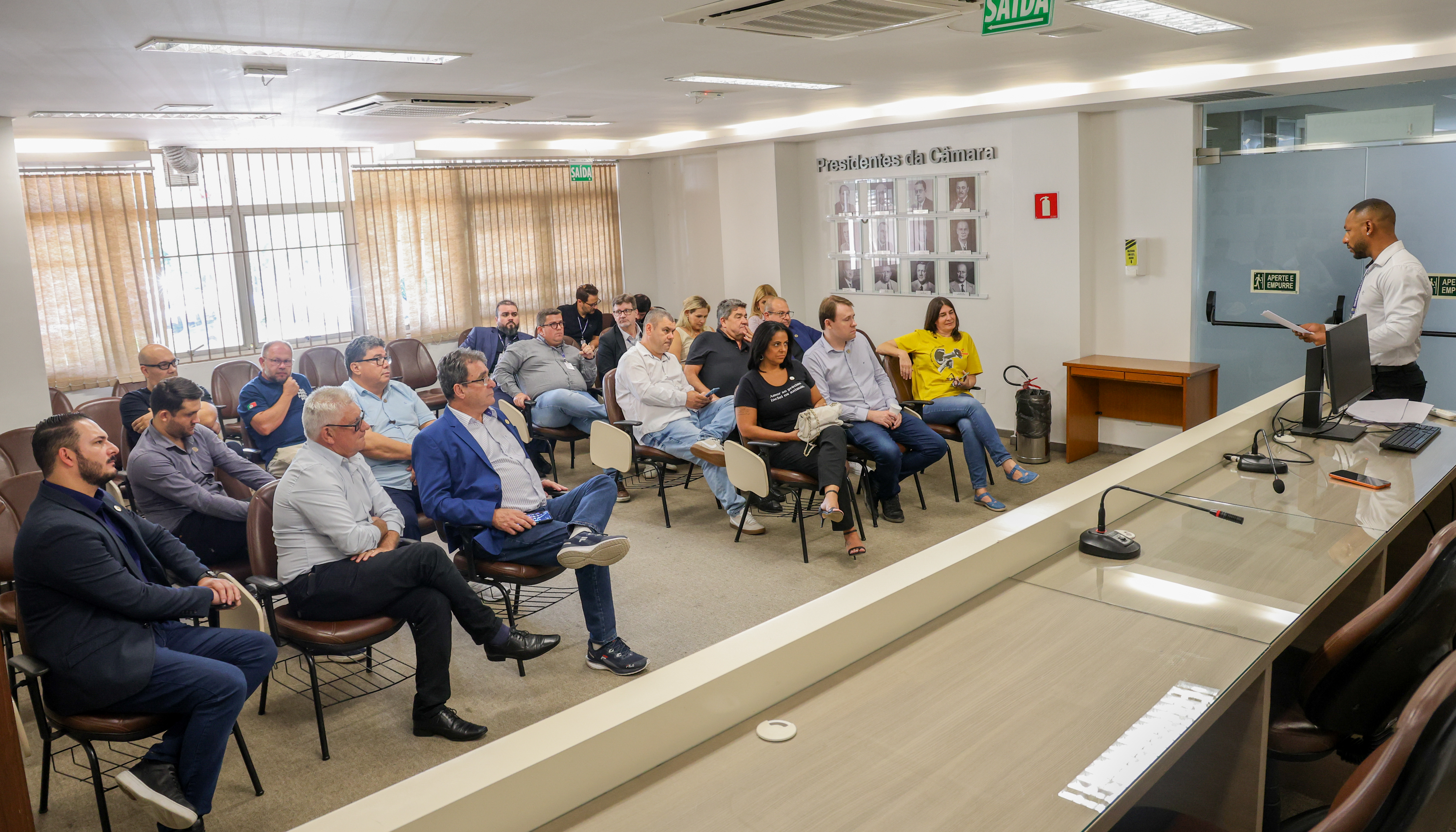 Primeira sessão do ano define nova formação das comissões permanentes