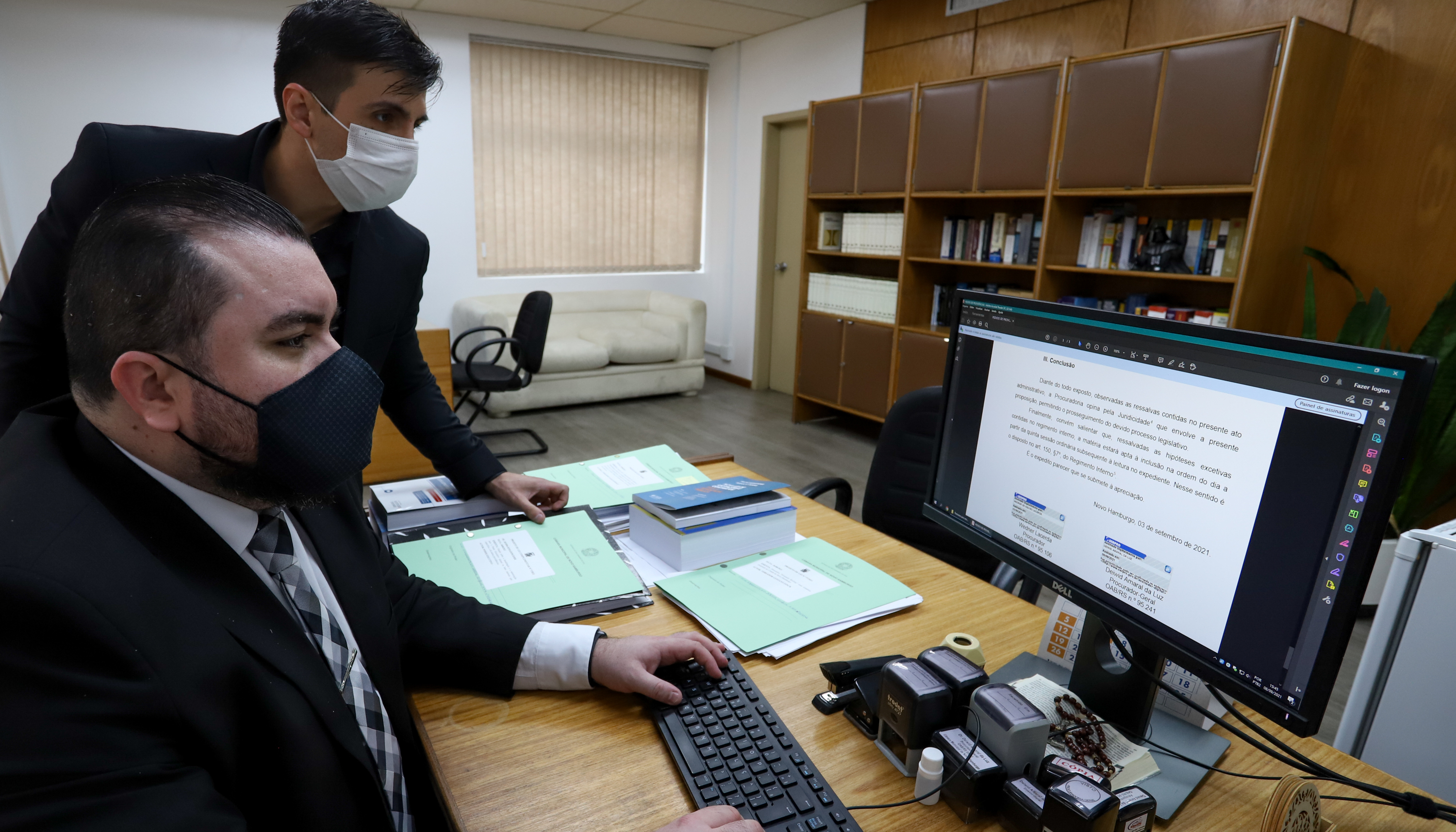 Procuradoria da Câmara adota assinatura digital de documentos