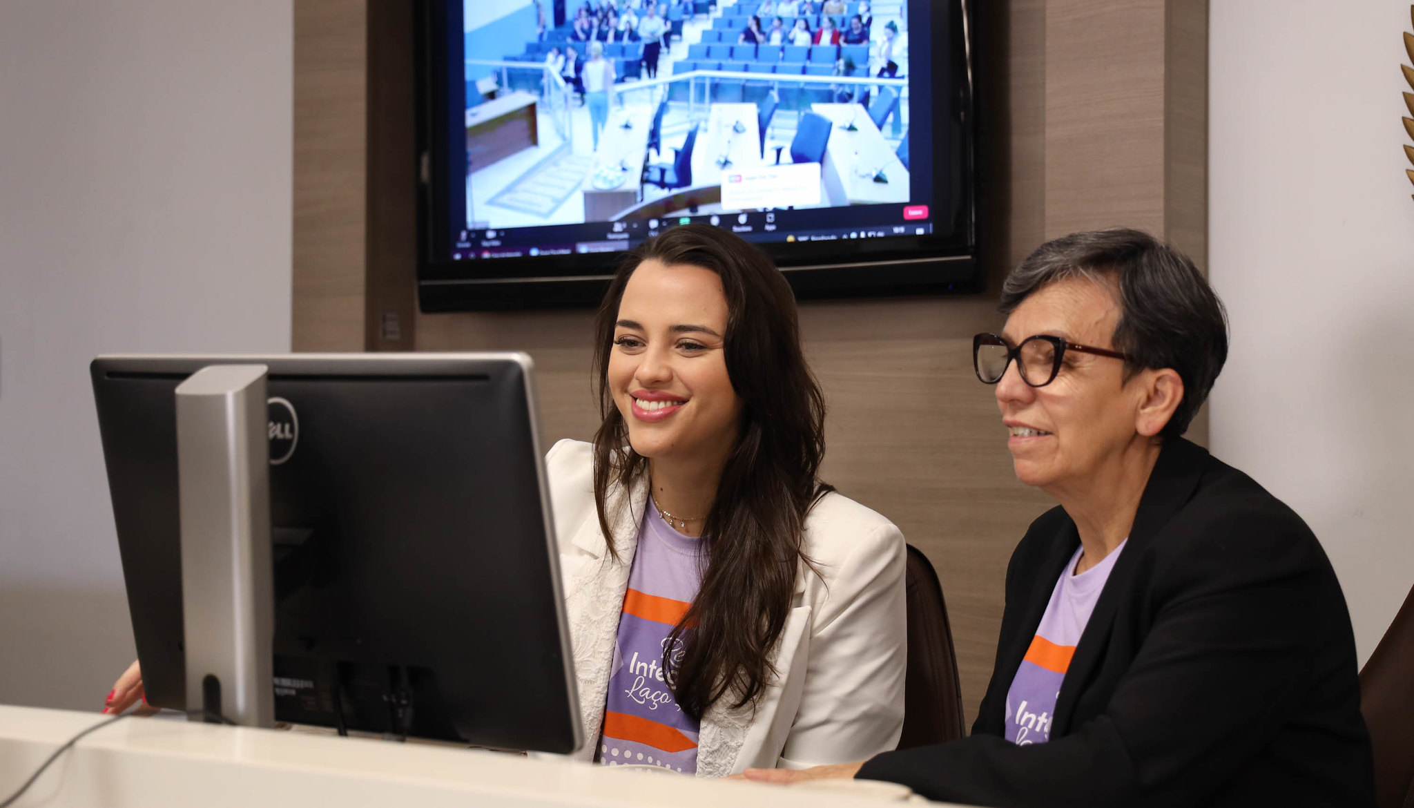 Procuradoria da Mulher realiza capacitação para servidores do parlamento de cidade sul-mato-grossense 