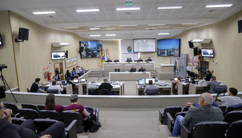 Projeto aprovado deve dar maior segurança jurídica à licitação dos ônibus