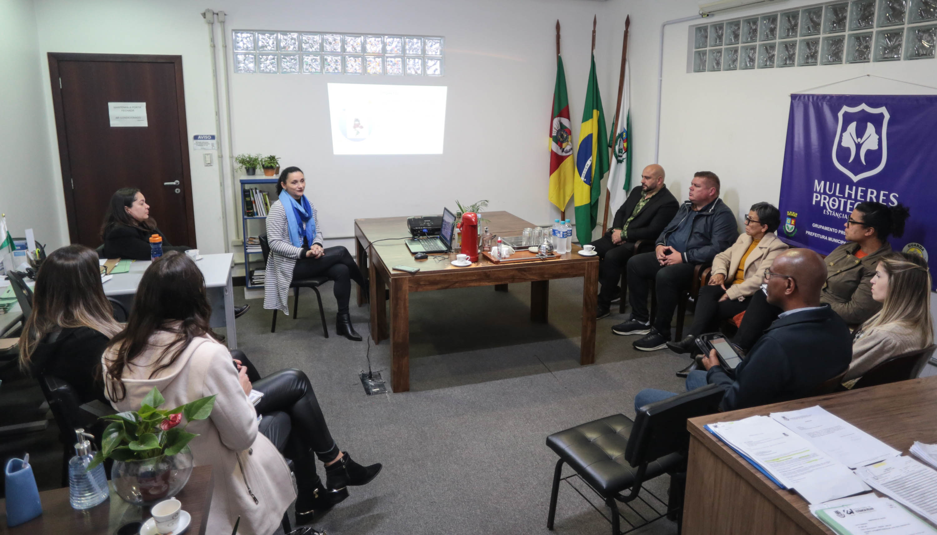 Projeto pioneiro para mulheres vítimas de violência em Estância Velha inspira Rede Integrada Laço Lilás