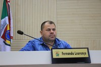 Projeto prevê a criação do programa Adote uma Lixeira