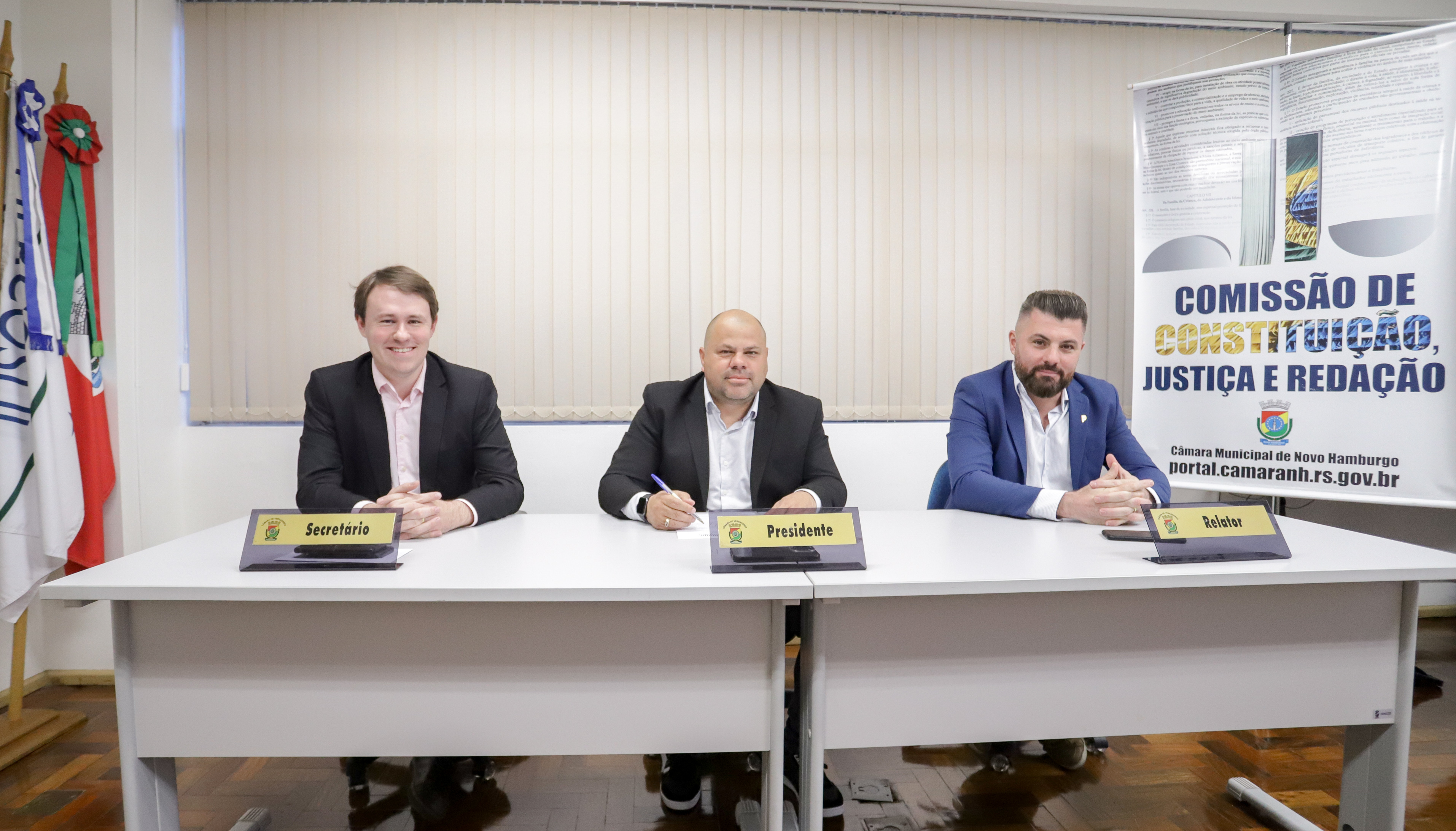 Projeto que altera regras de licenciamento para ETRs avança na Cojur após emenda