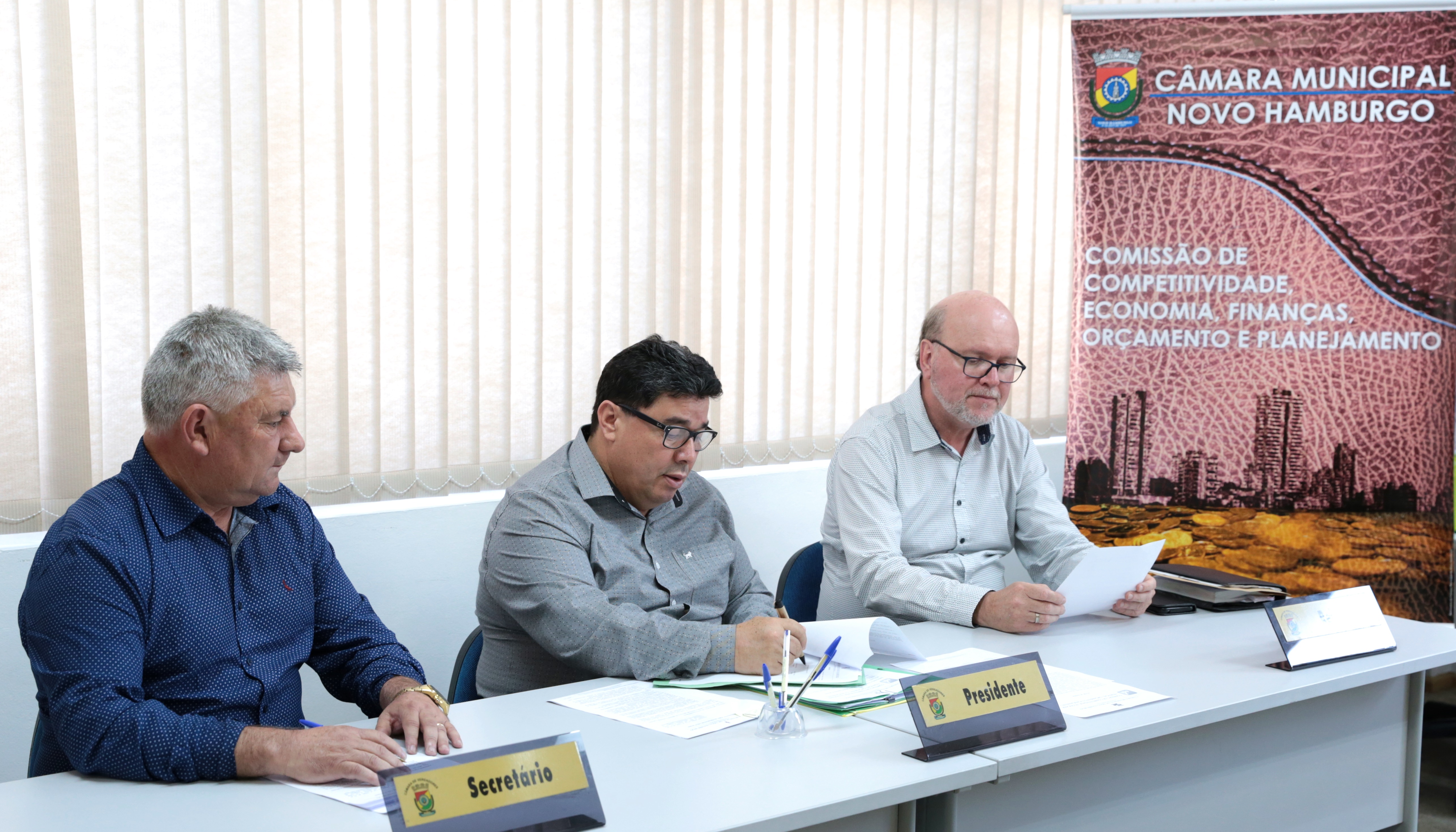 Projeto que garante tratamento diferenciado a micro e pequenas empresas em licitações irá a plenário