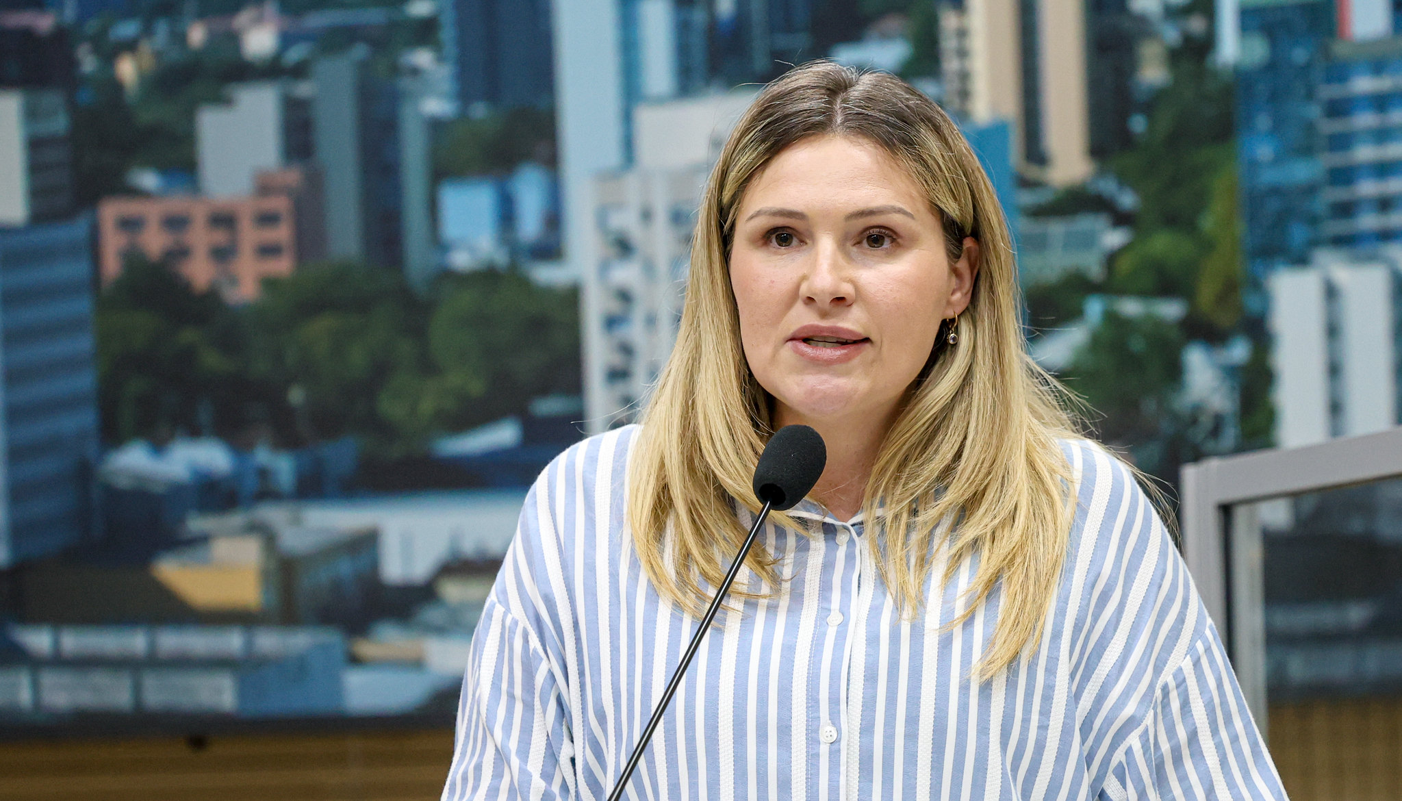  Projeto que obriga estabelecimentos de saúde a denunciarem casos de violência será enviado ao Executivo