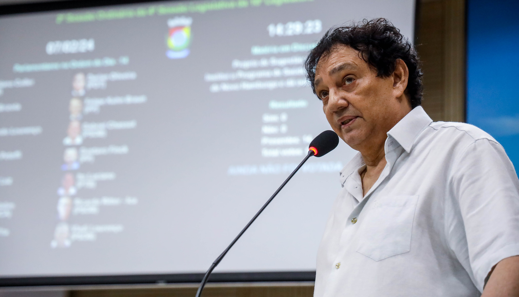 Projeto sugere criação de programa de incentivo à higiene bucal