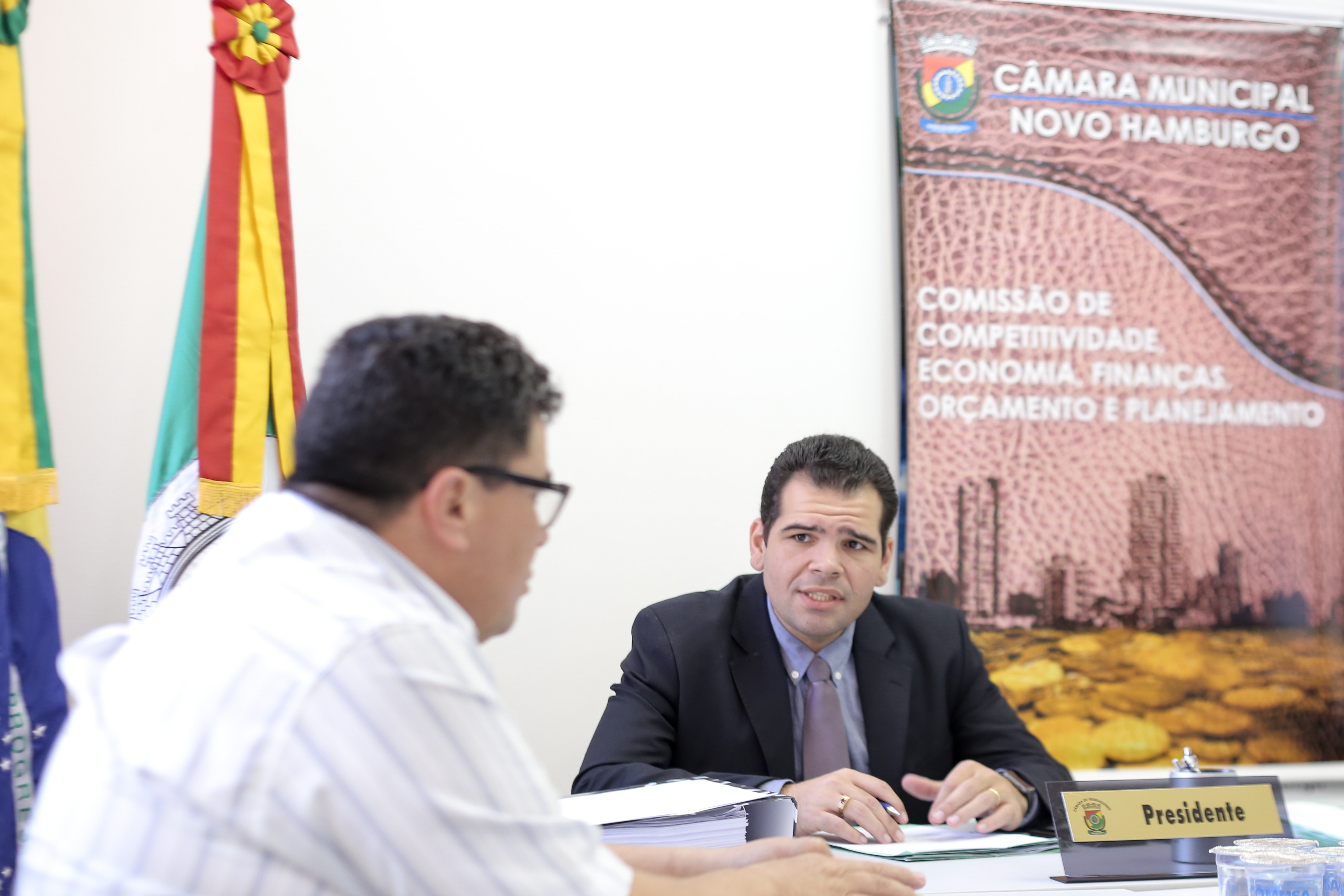 Proposta de lei orçamentária para 2018 recebe parecer favorável da Comissão de Finanças