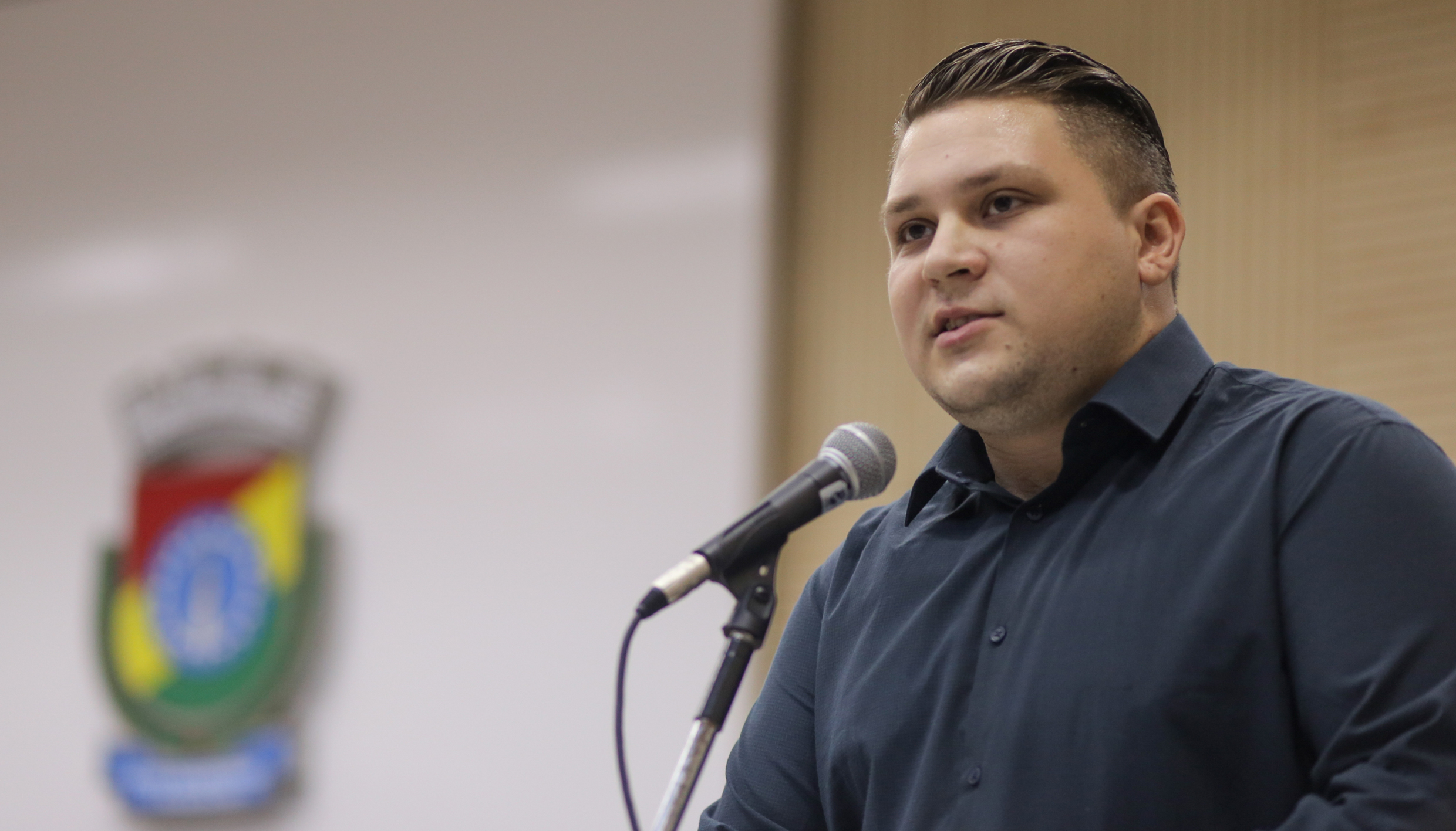 Rafael Lucas assume cadeira na Câmara interinamente