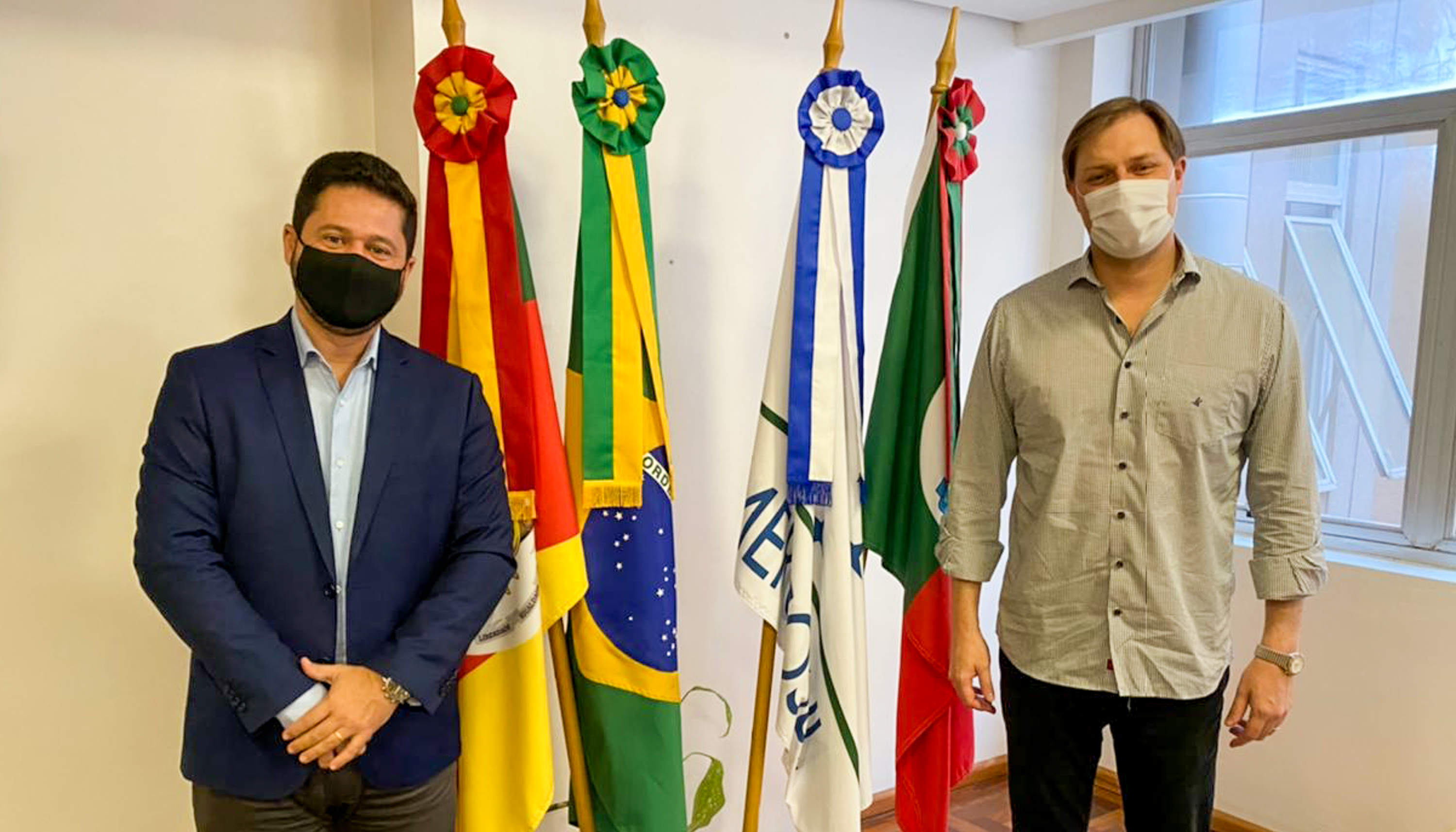 Raizer e Redecker abordam emendas parlamentares 