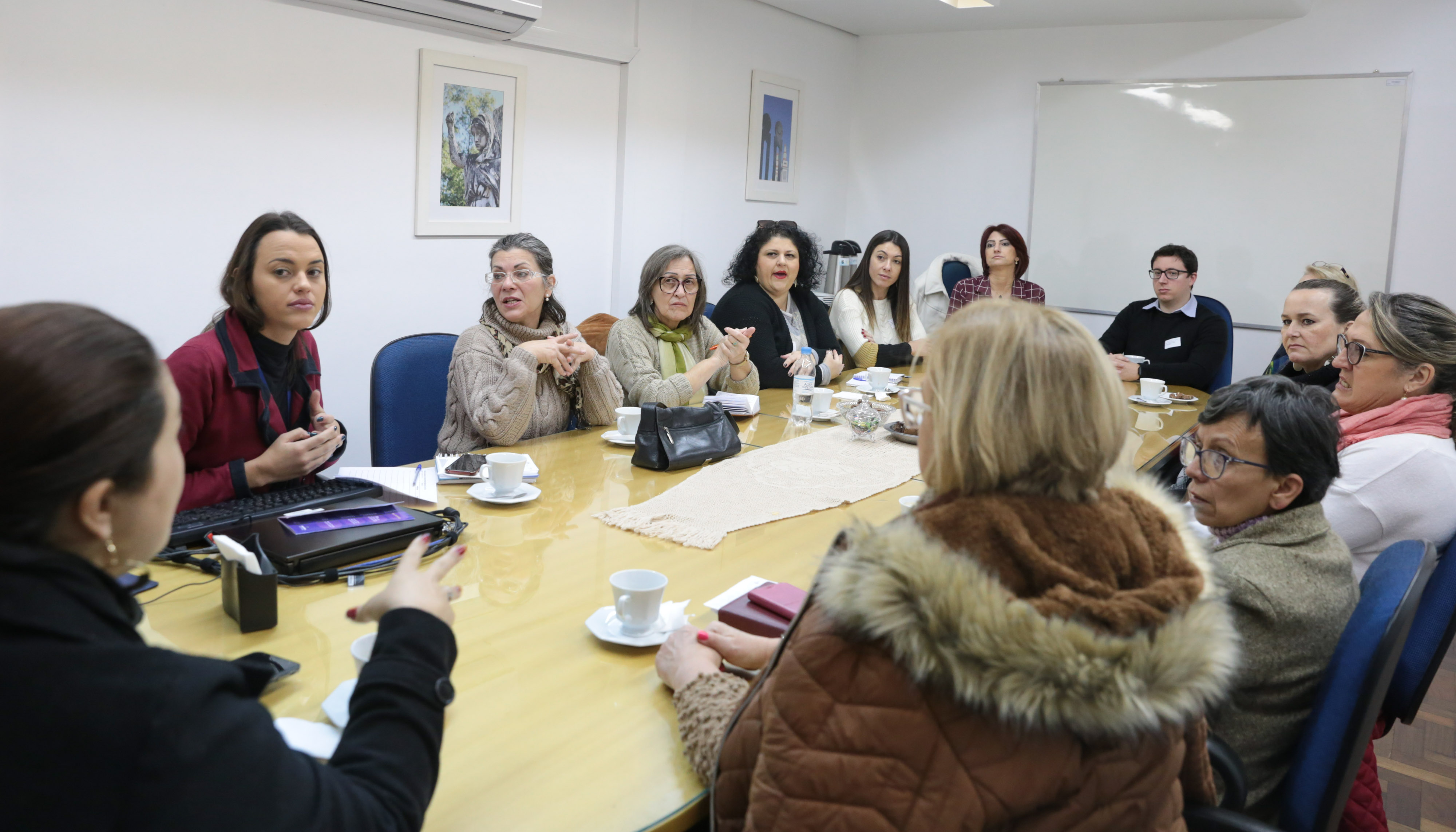 Rede Lilás discute estratégias de integração e monitoramento