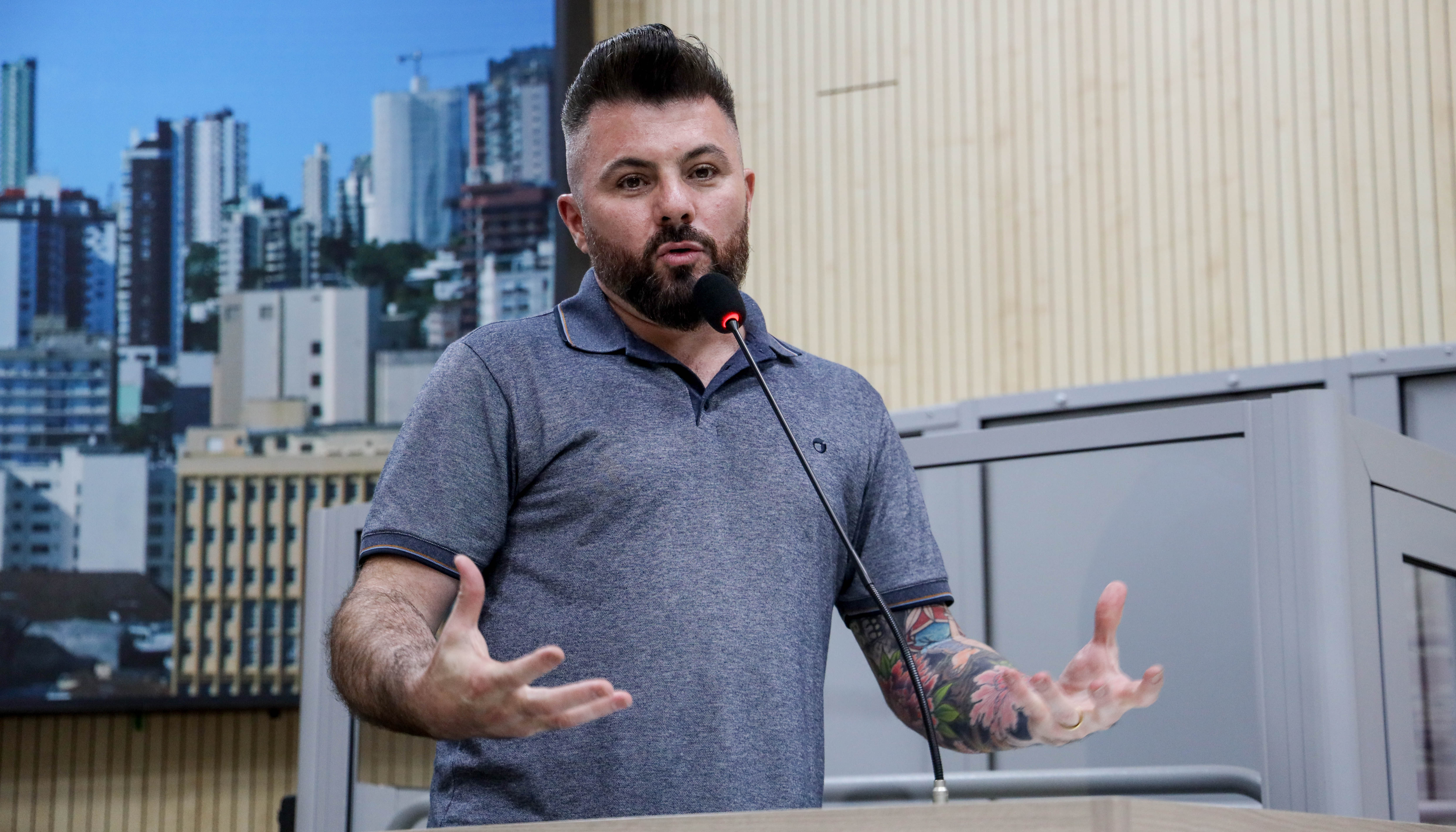 Rejeitado em primeiro turno projeto que obriga farmácias a receberem medicamentos vencidos ou em desuso