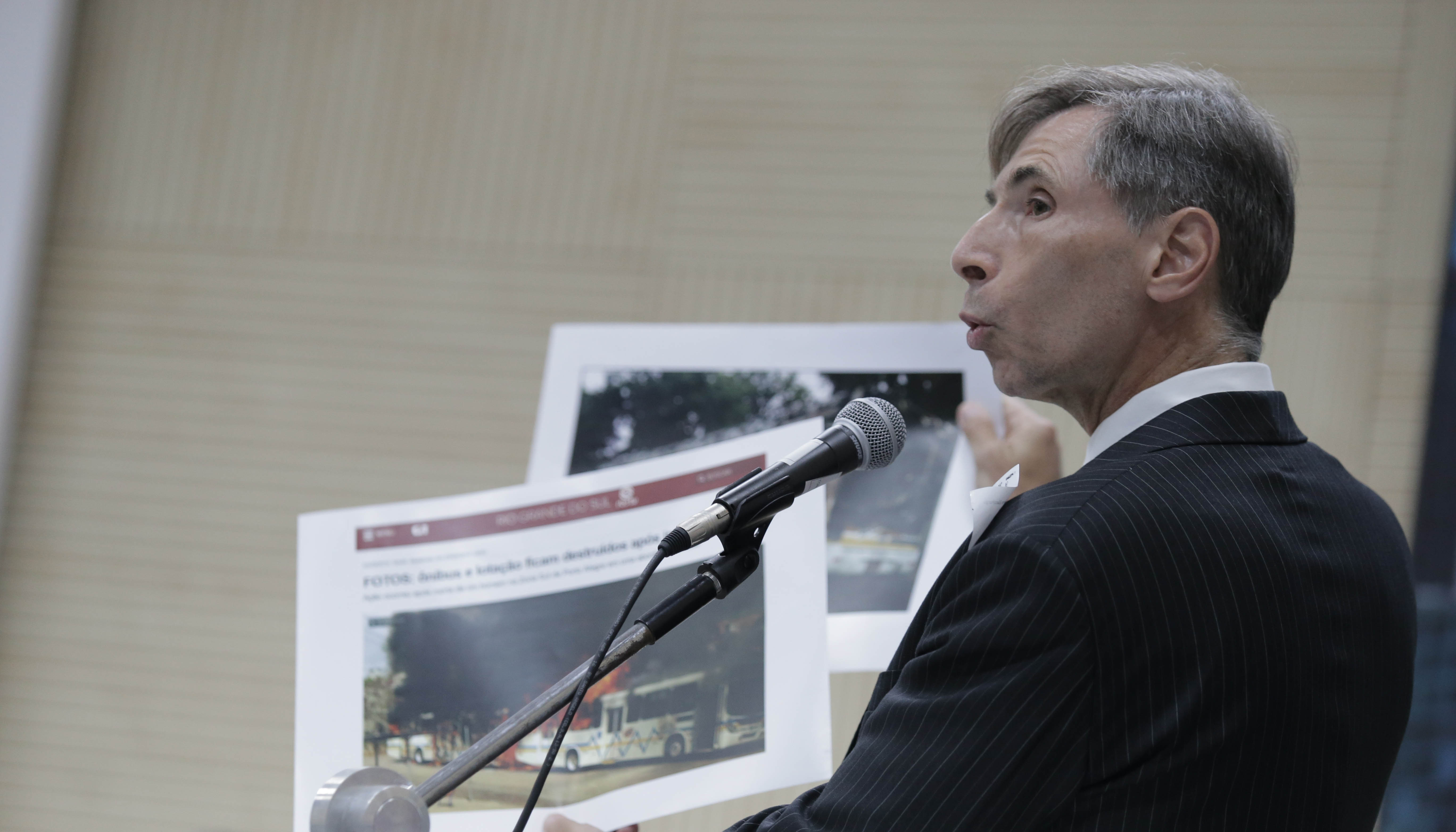 Representante de concessionárias presta esclarecimentos sobre transporte público em NH