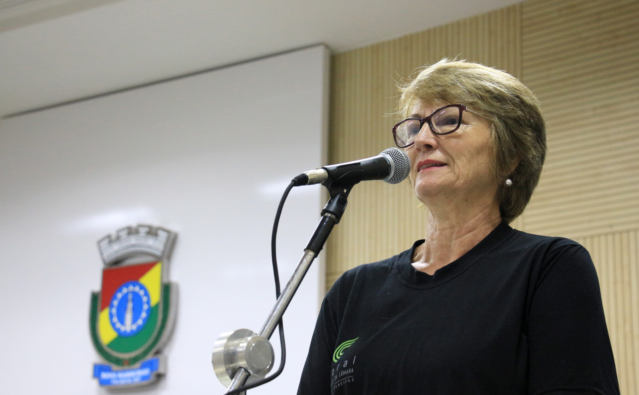 Representante do Coral Amigos da Câmara pede apoio para retomada do grupo