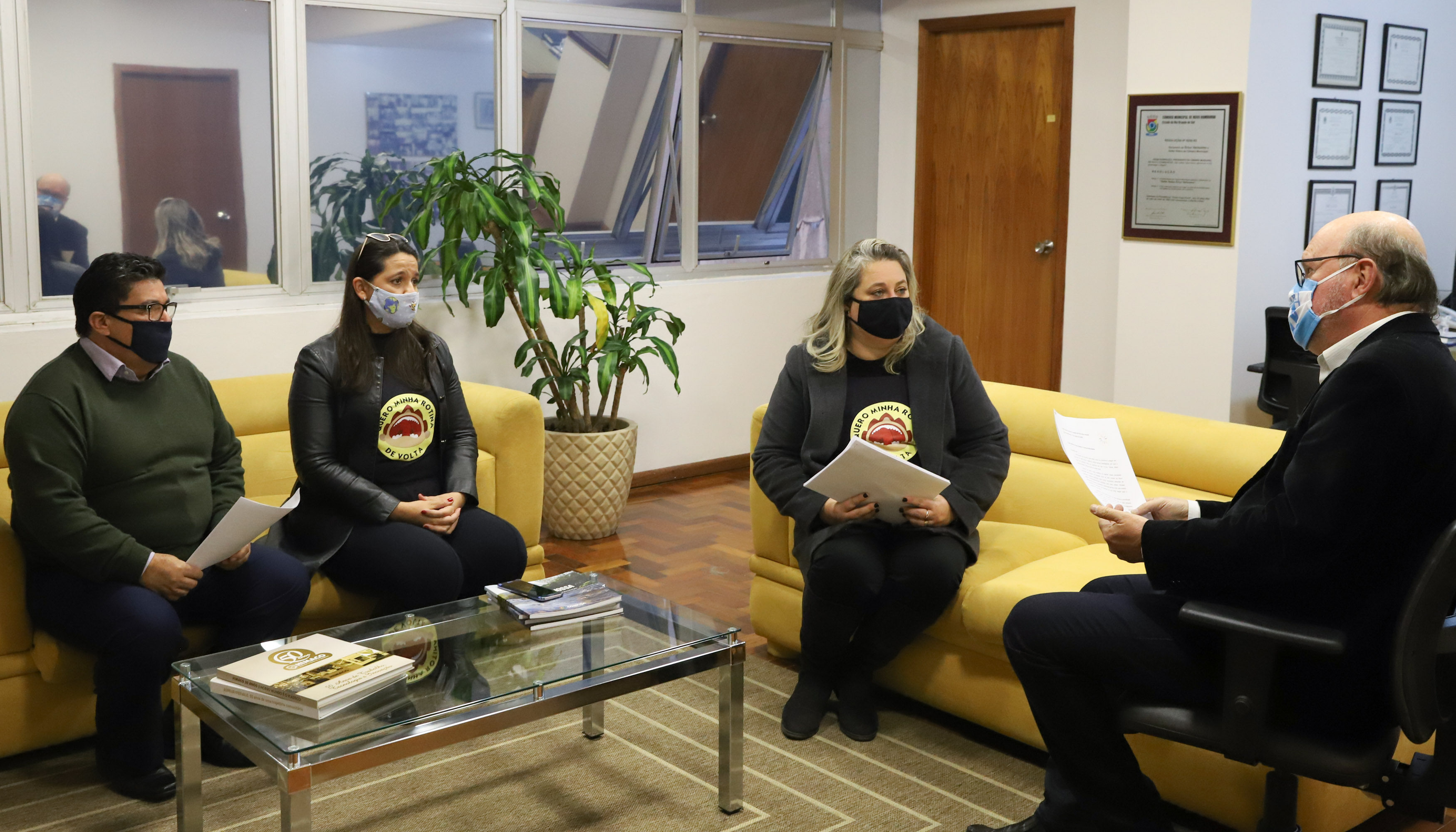 Representantes da União das Escolas Privadas de Educação Infantil pedem apoio à Câmara