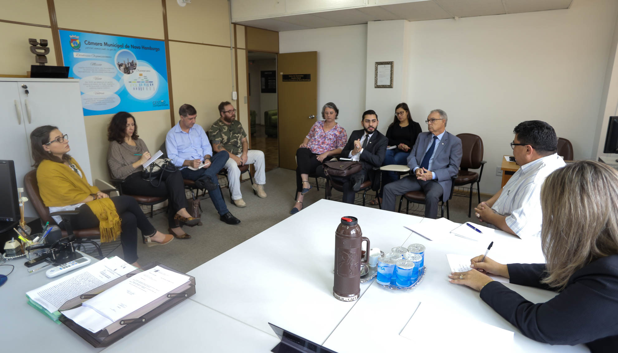 Reunião entre comissão e órgãos jurídicos reforça debate por consolidação de política de acolhimento ao imigrante