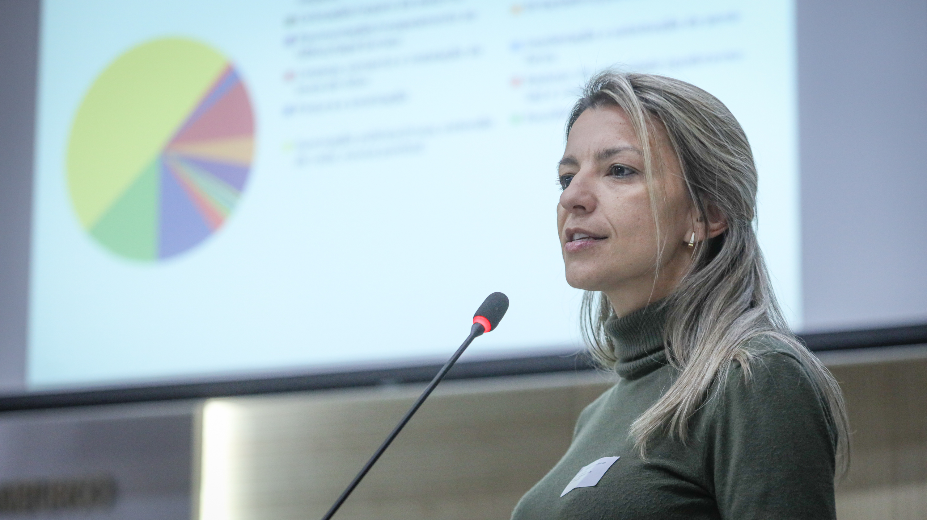 Secretaria de Obras explica a não realização de obras em vias de loteamentos ainda irregulares