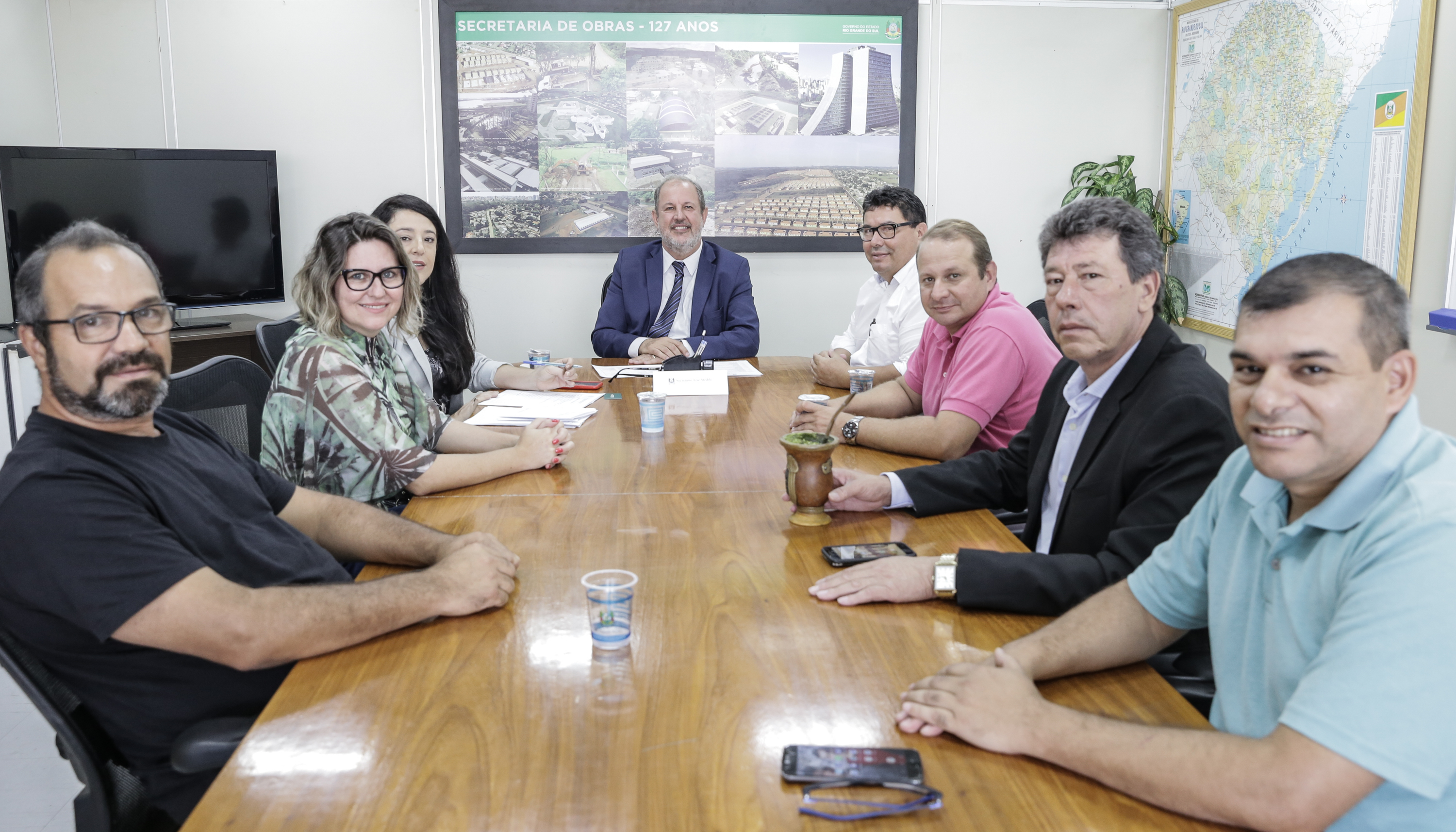 Secretário de Obras do Estado acena com auxílio para desassoreamento de arroios em Novo Hamburgo