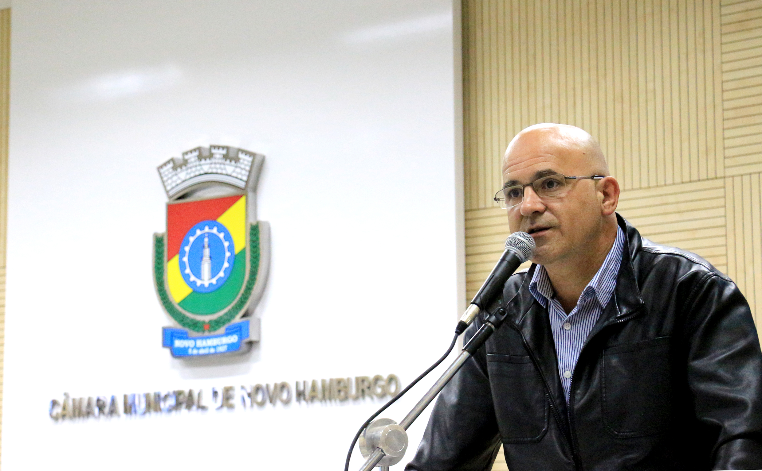 Secretário do Meio Ambiente fala na Câmara sobre trabalhos da pasta