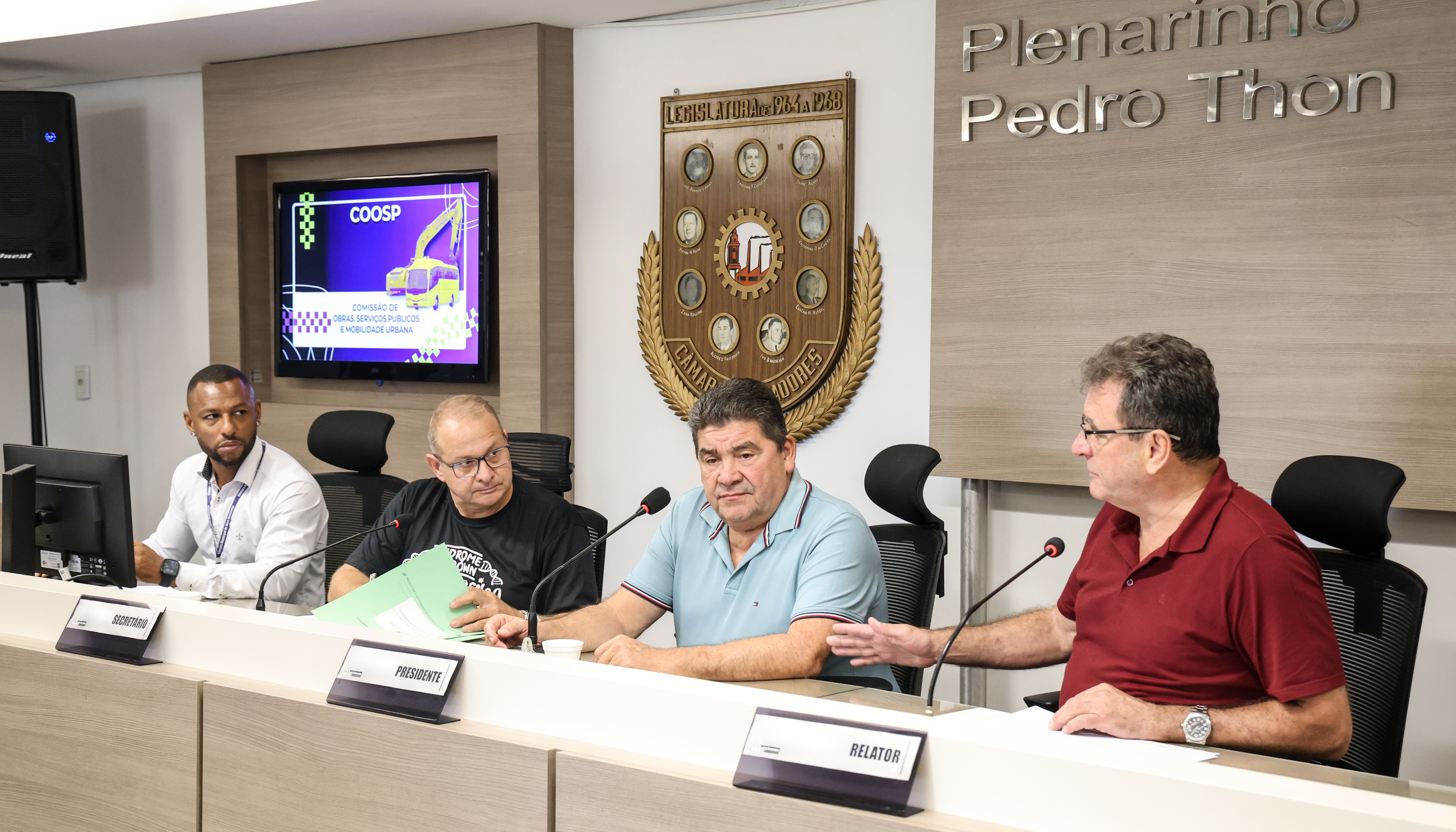 Segurança, clima e infraestrutura: comissão libera avanço de três projetos