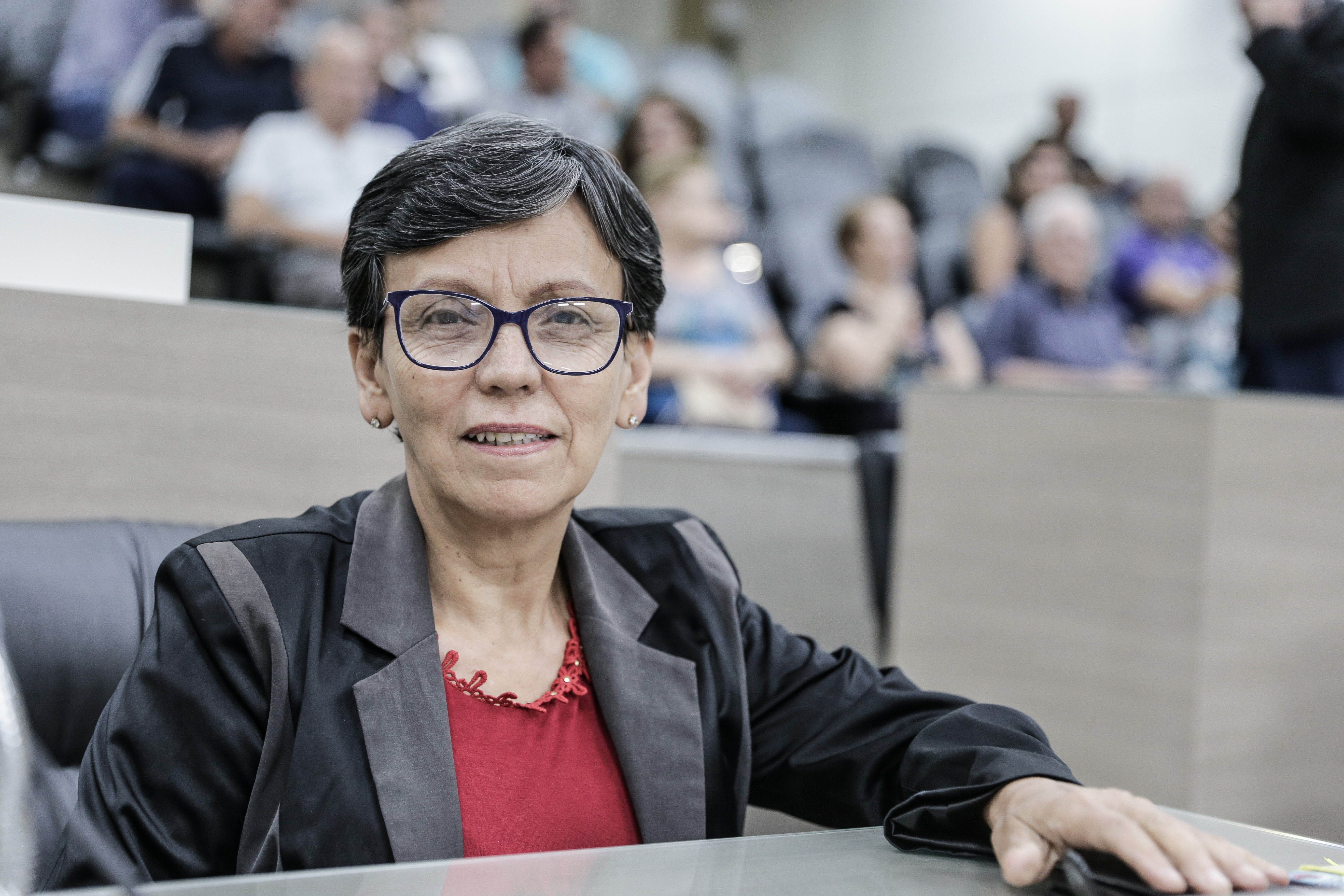 Semilda assume vereança como titular