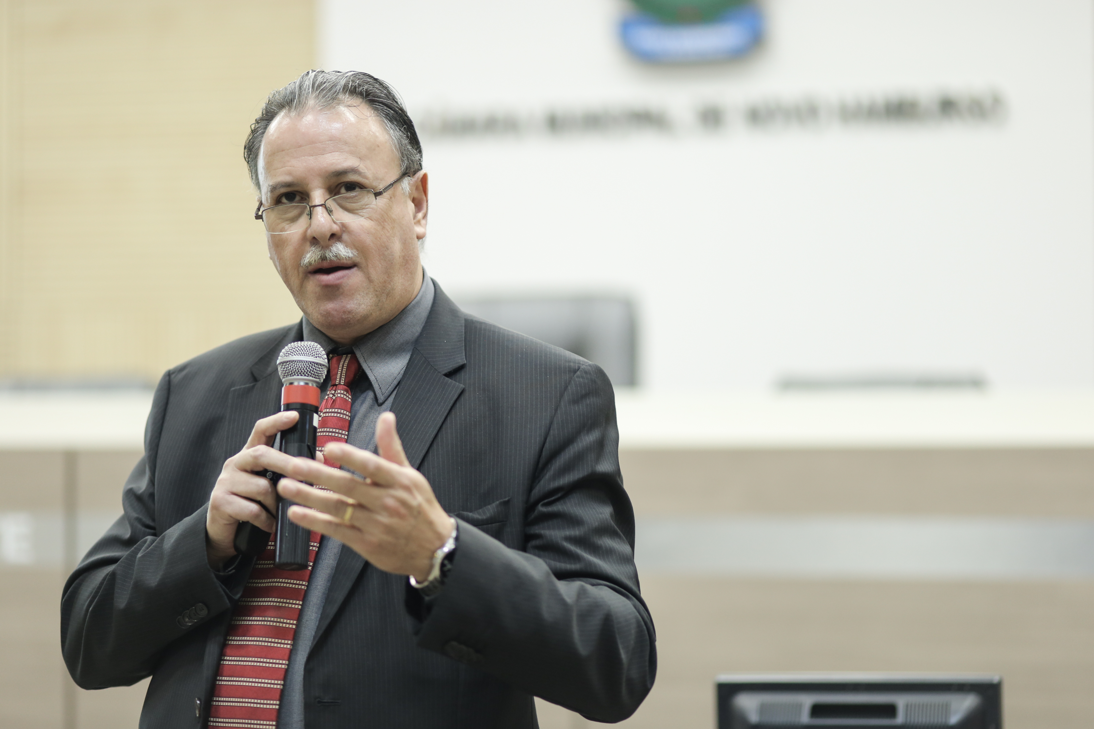 Seminário aborda contratualização de gestão de resíduos e apontamentos do Marco Regulatório