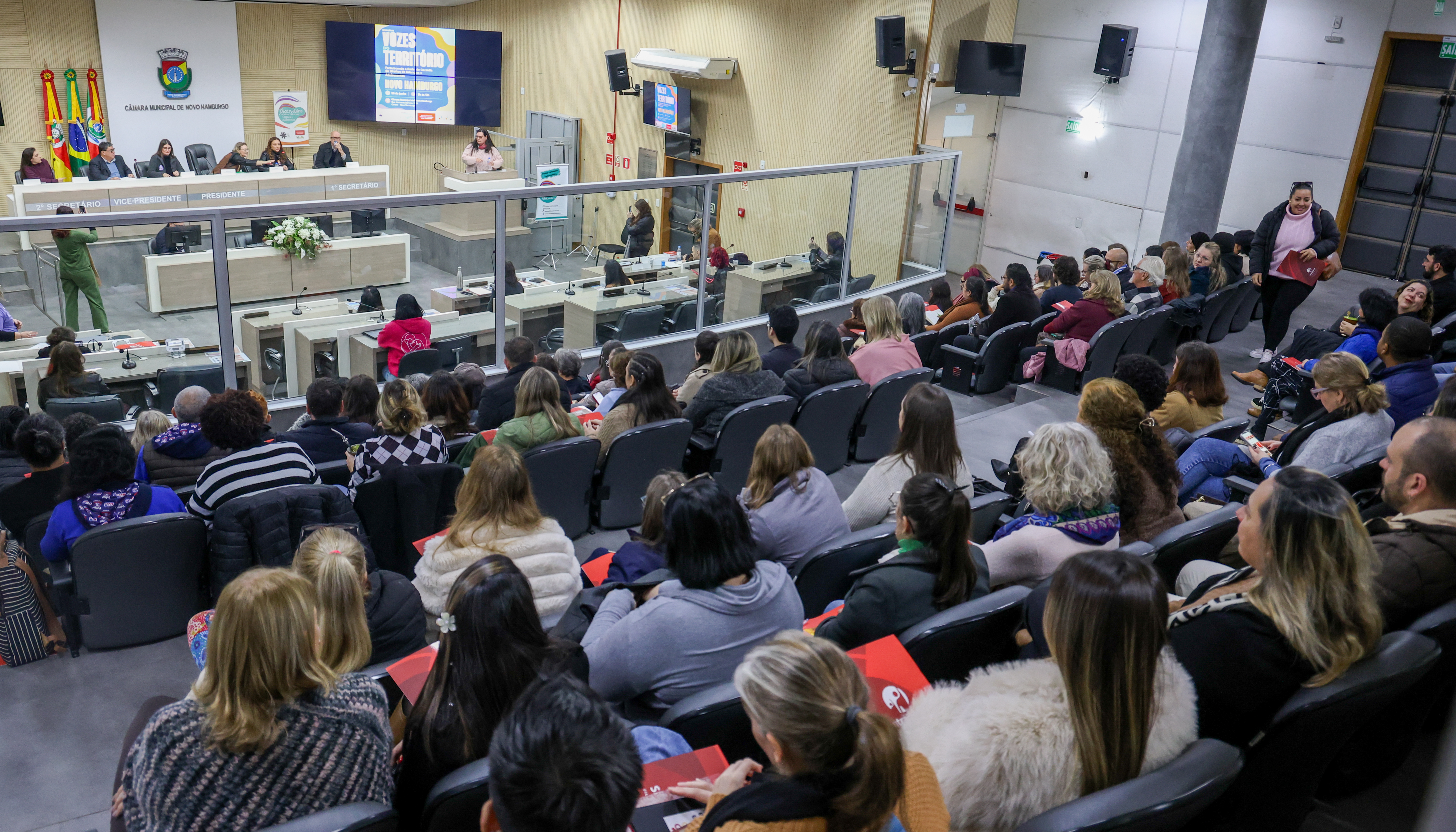 Seminário Vozes do Território debate fortalecimento das políticas públicas para crianças e adolescentes
