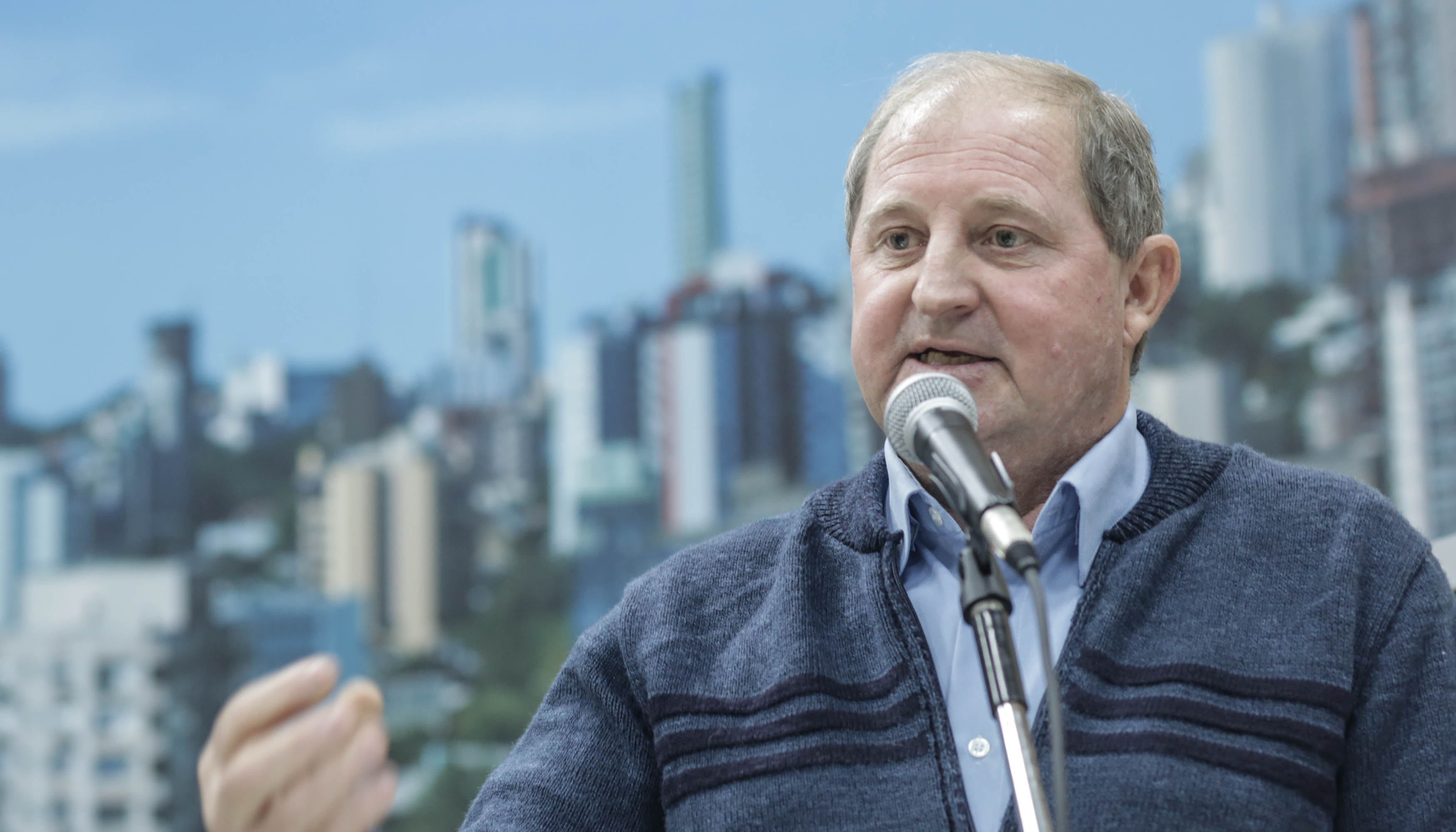 Suplente Esio Muller assume no lugar de Raul Cassel