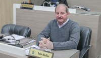 Suplente Esio Muller participa de mais uma sessão da Câmara