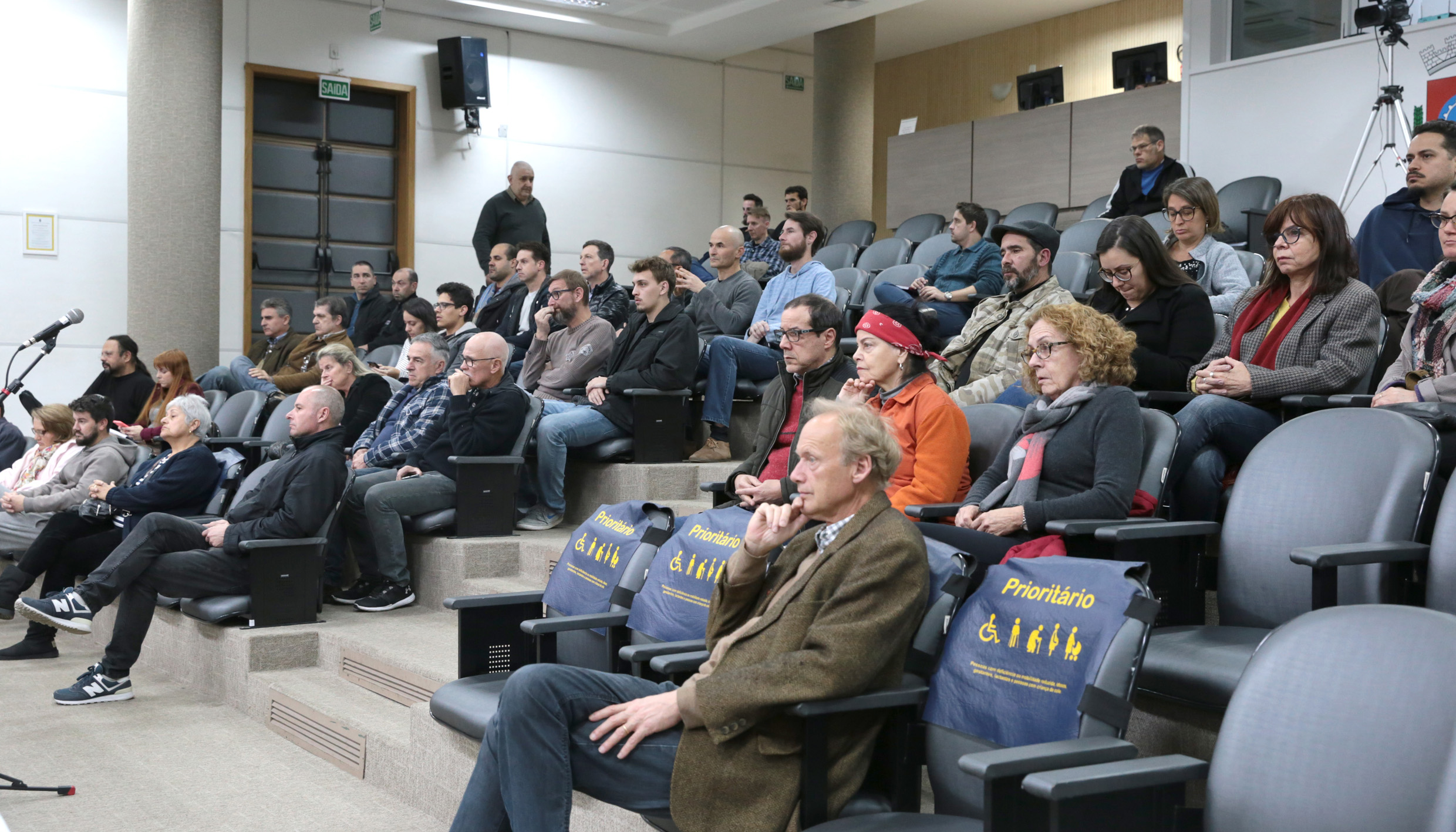 Técnicos e comunidade debatem arborização urbana e plano de manejo do Parcão