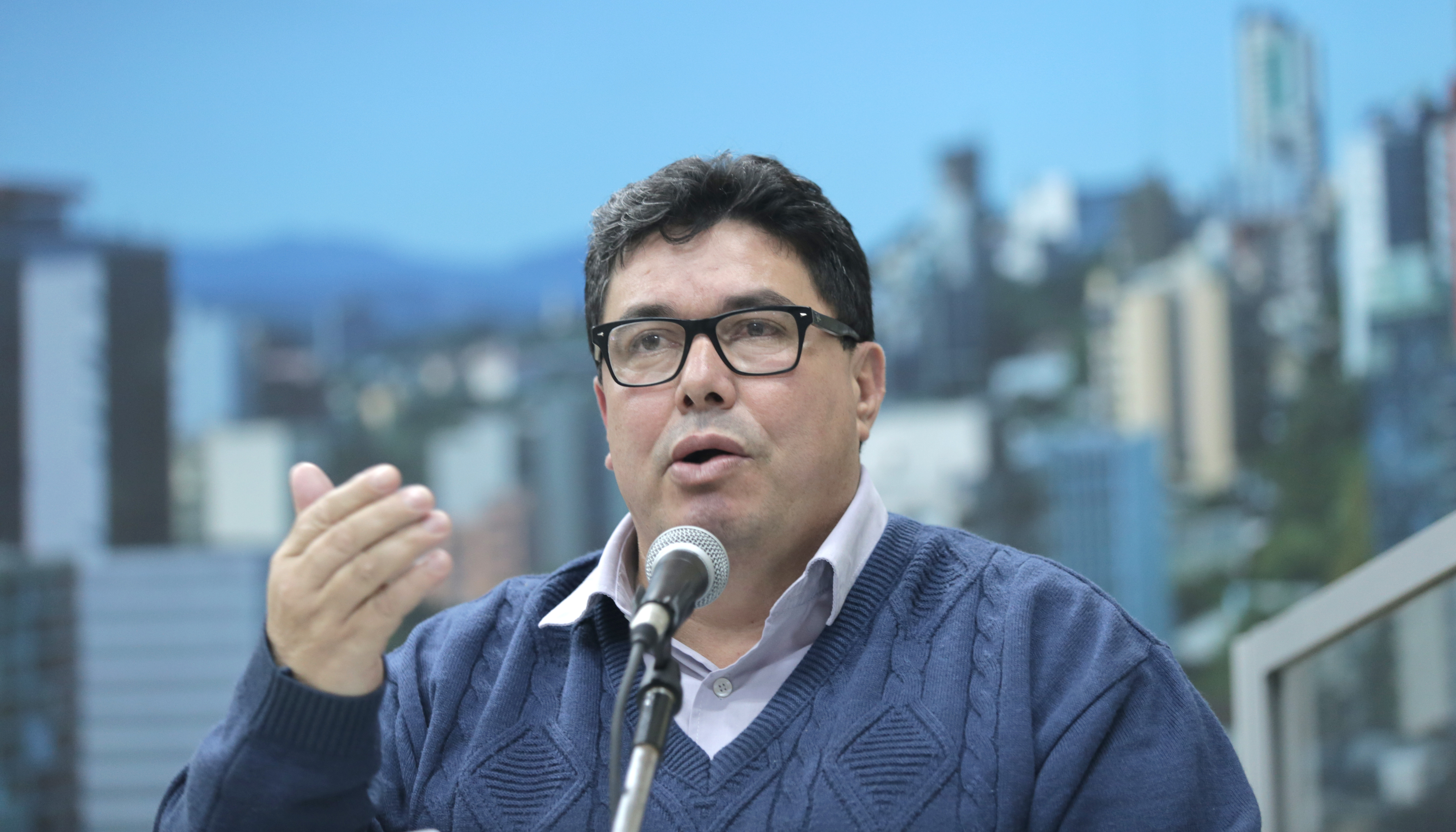 Travestis e transexuais poderão ter direito a usar nome social em atos e procedimentos de órgãos da administração