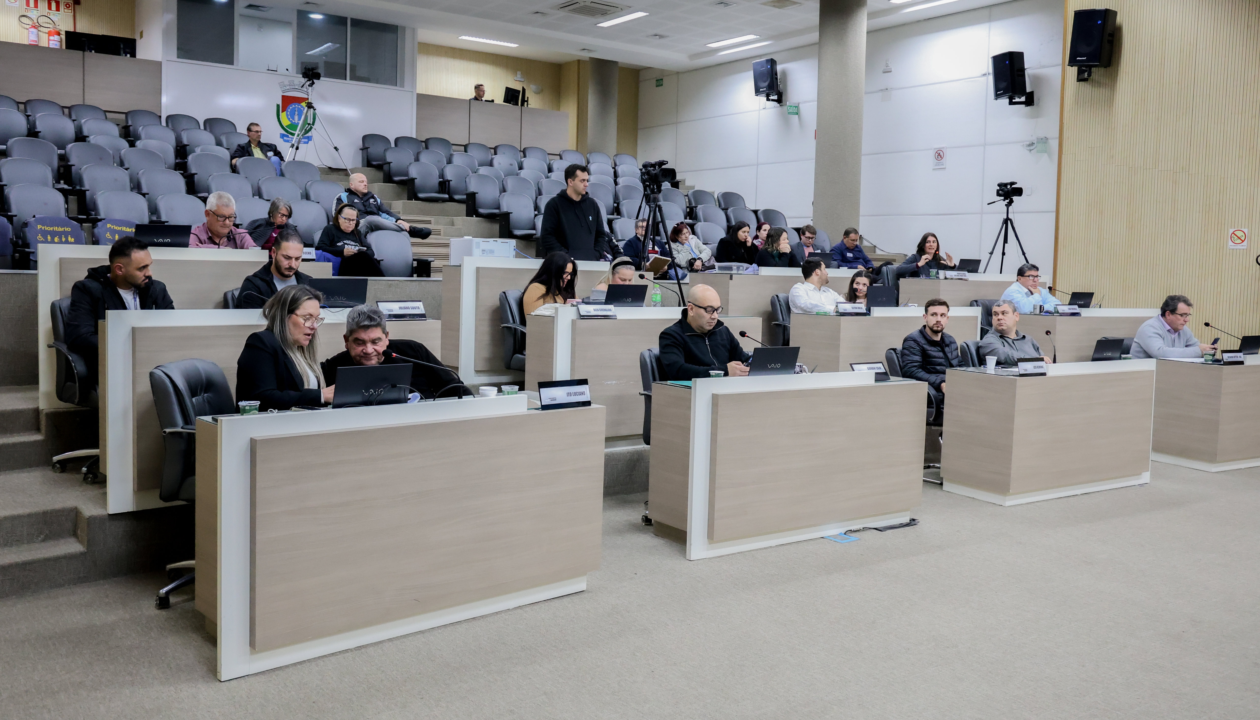 Vereadores aprovam contratação temporária de entrevistadores sociais